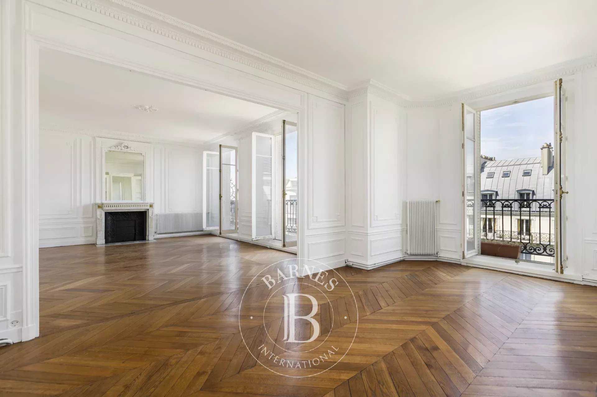 Apartment Paris 75007  -  ref 85790449 (picture 3)