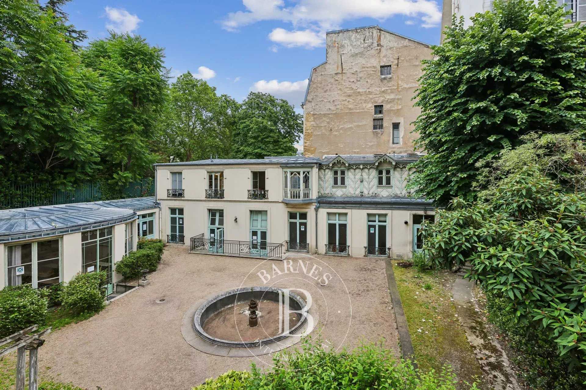 Apartment Paris 75007  -  ref 87089671 (picture 2)