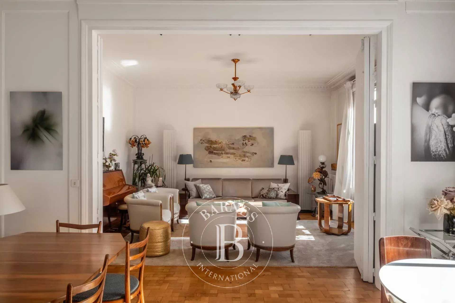 Apartment Paris 75007  -  ref 85684792 (picture 3)
