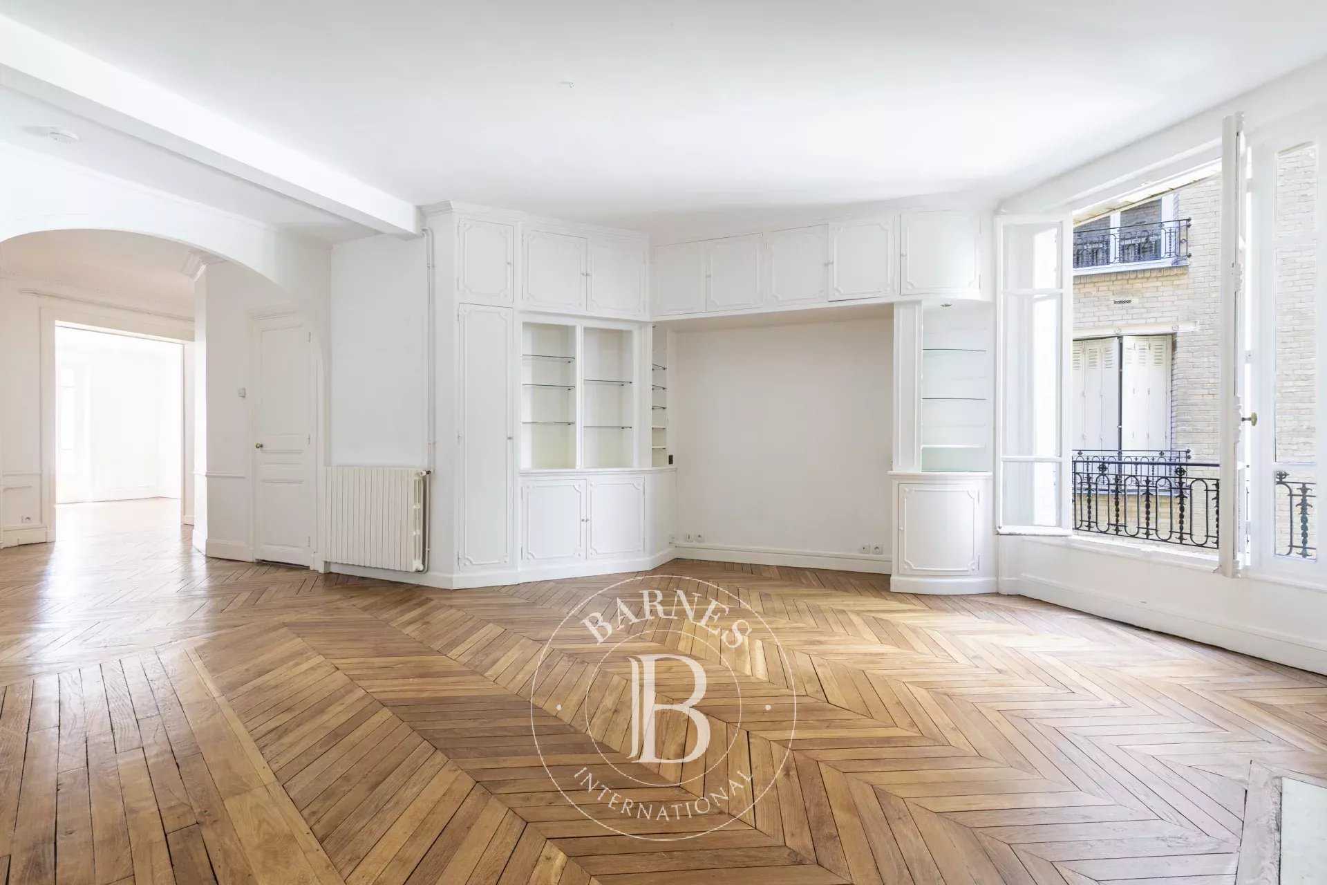 Appartement Paris 75007  -  ref 86097155 (picture 3)