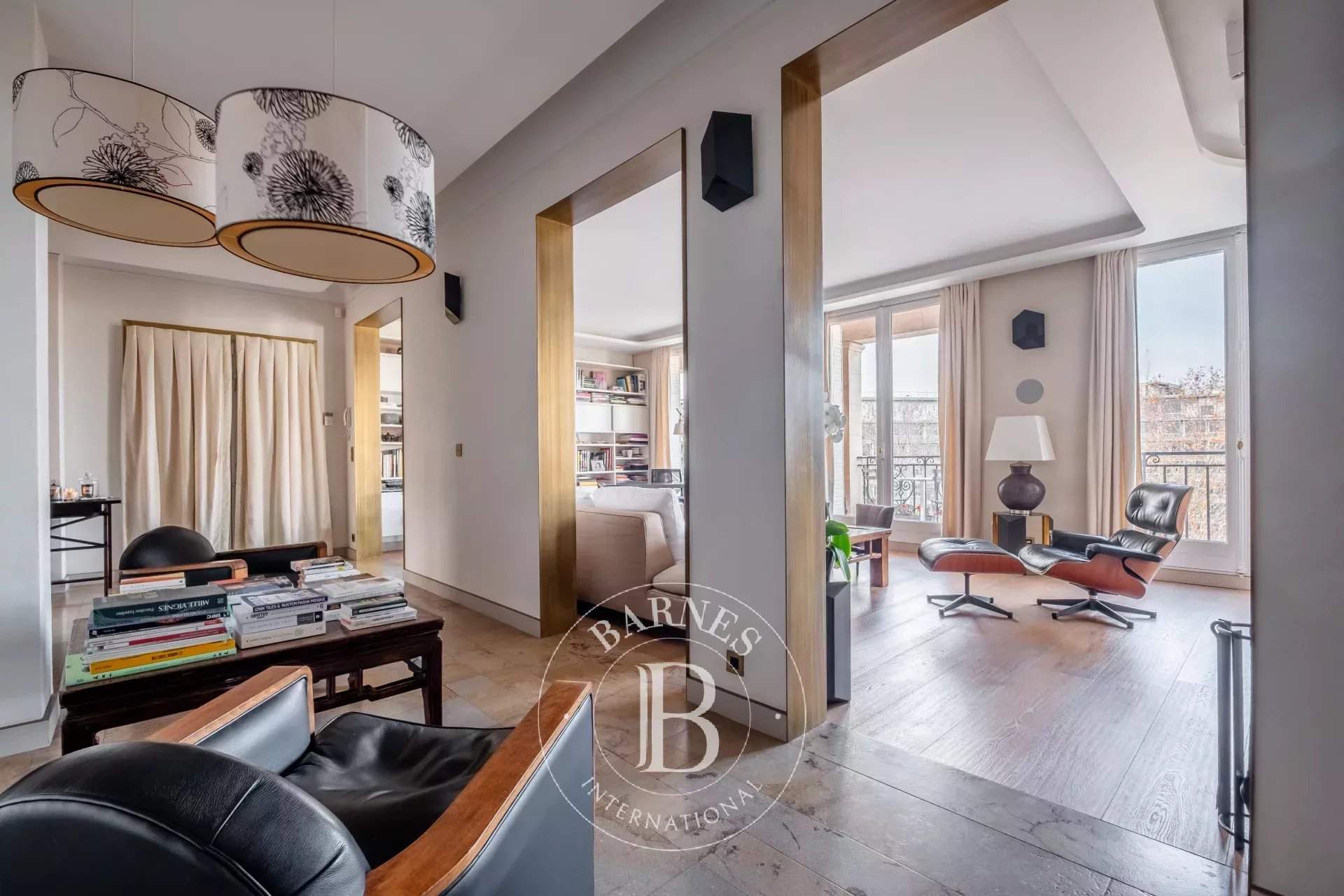 Paris  - Apartment 4 Bedrooms - picture 18