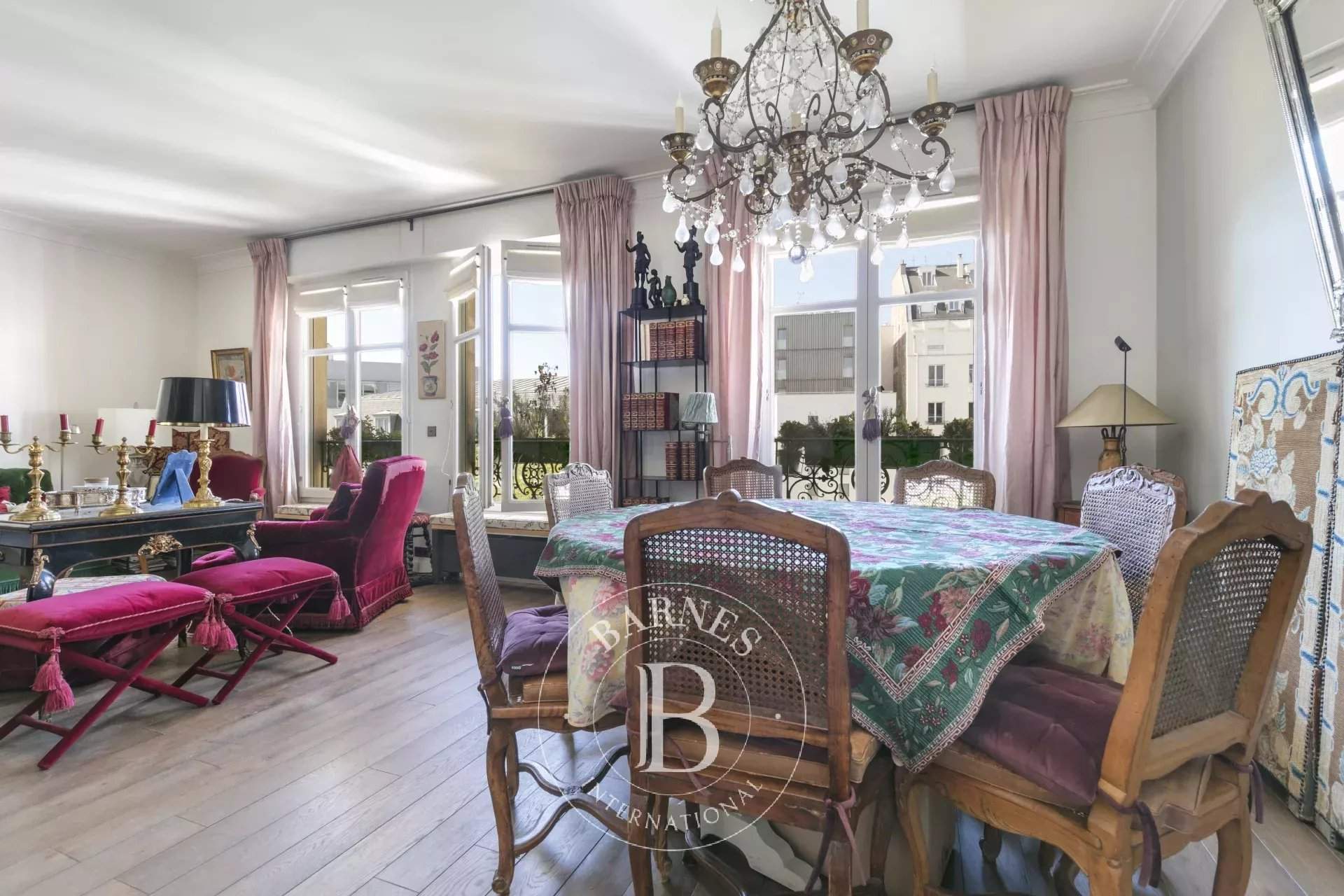 Paris  - Apartment 2 Bedrooms - picture 11