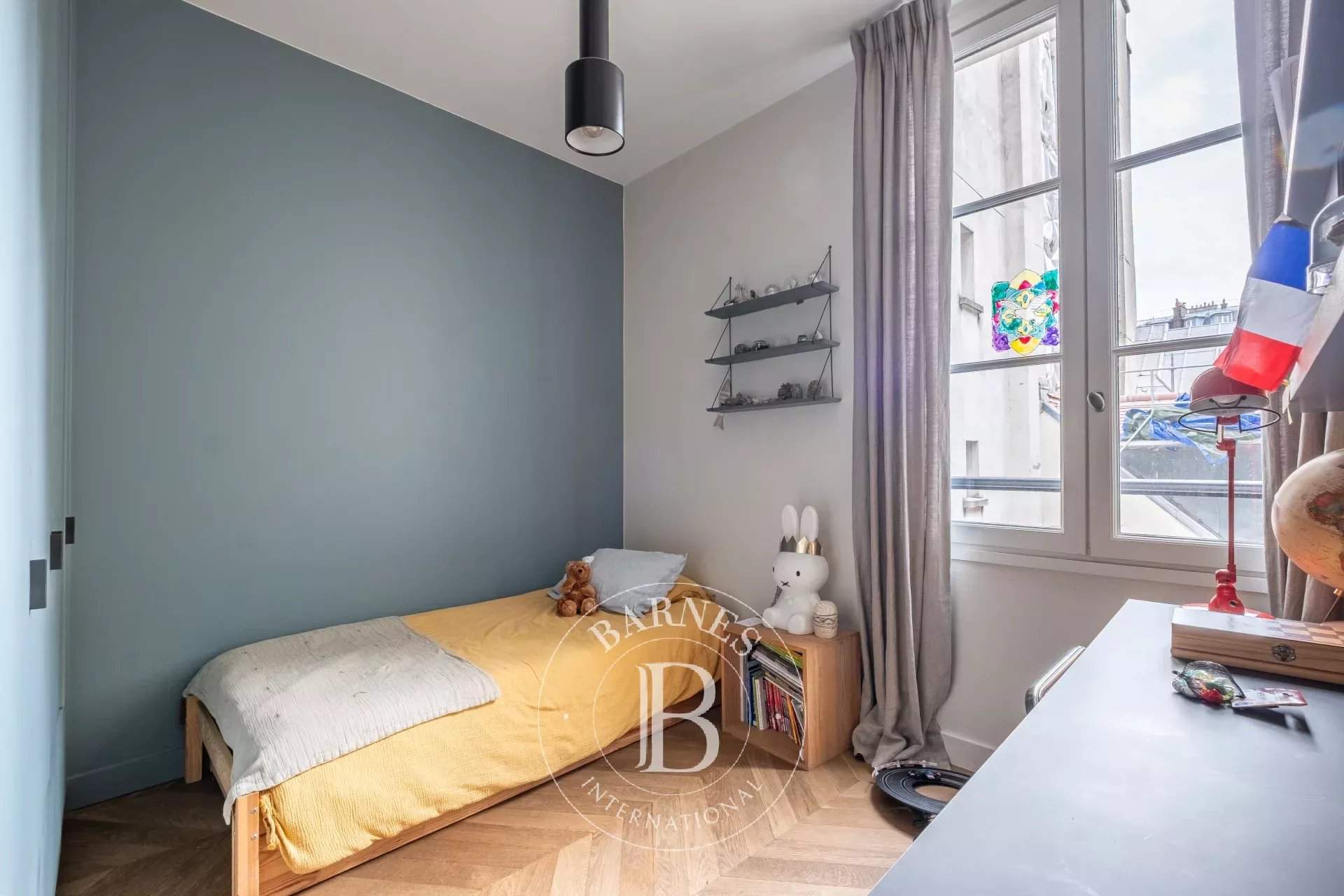 Paris  - Appartement 5 Pi&egrave;ces 3 Chambres - picture 10