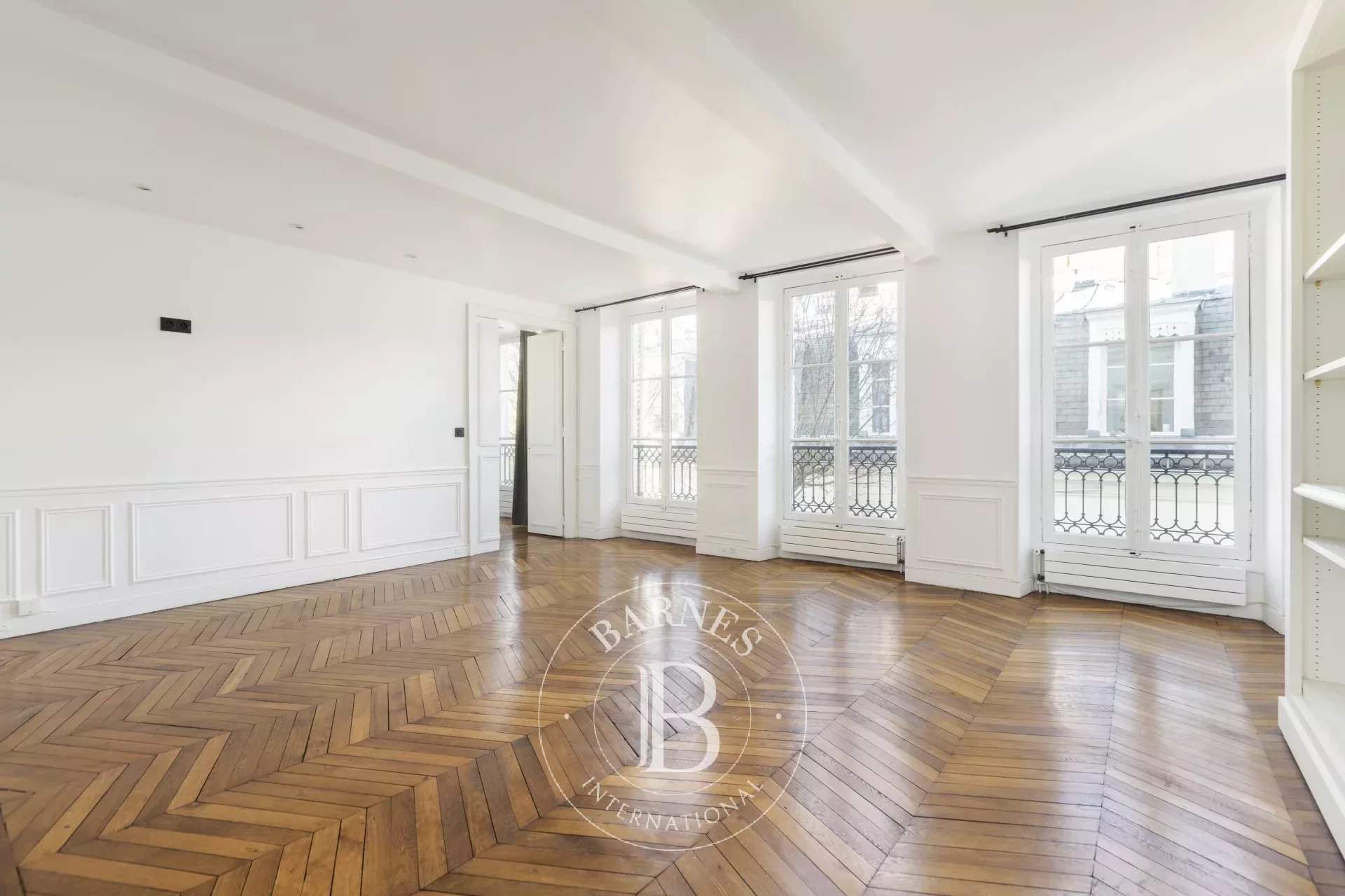 Paris  - Appartement 4 Pi&egrave;ces 2 Chambres - picture 12