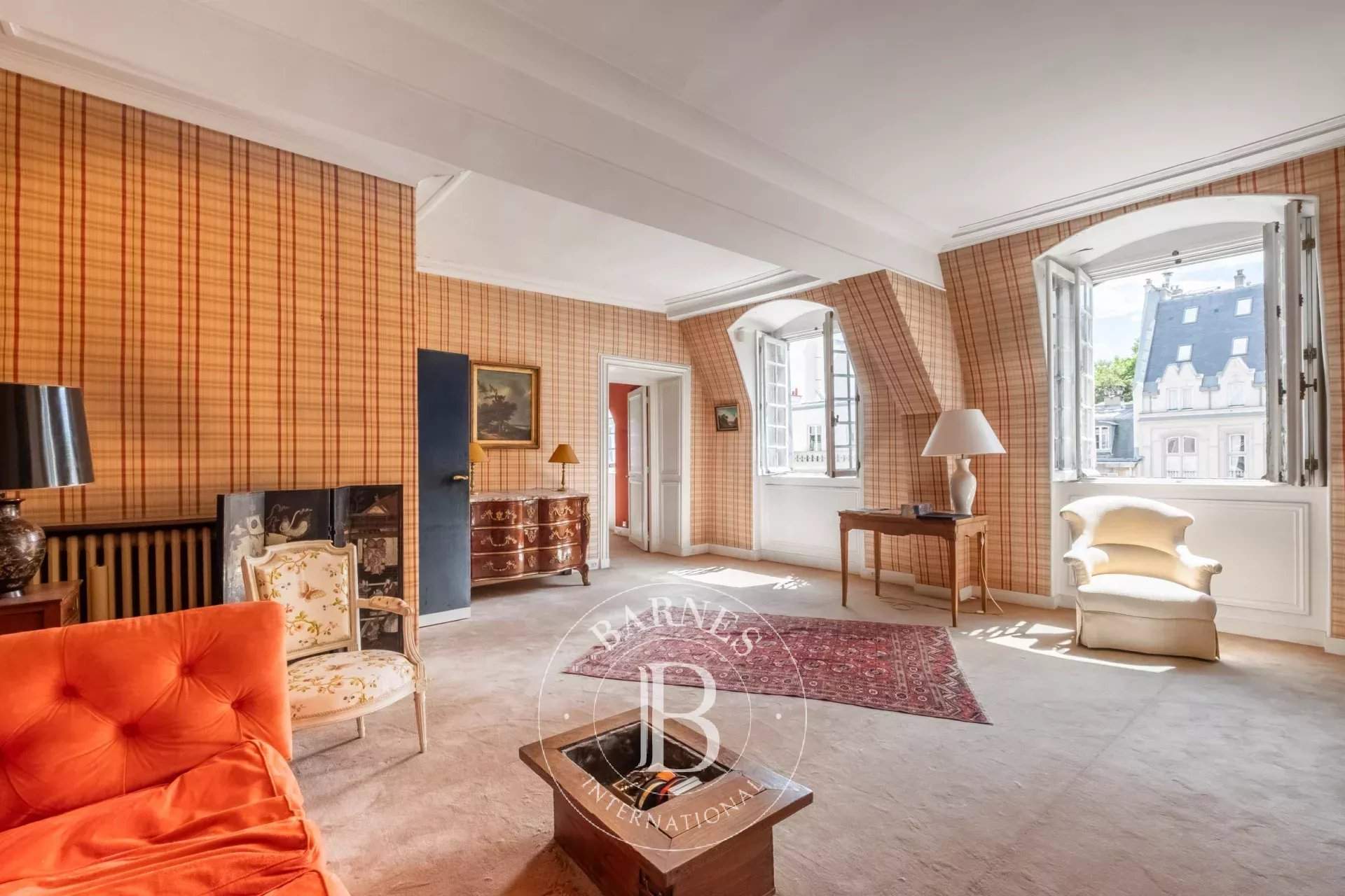 Paris  - Apartment 4 Bedrooms - picture 4