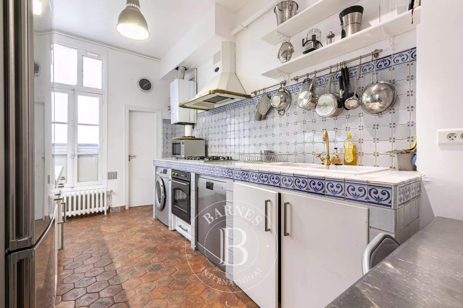 Paris  - Appartement 5 Pi&egrave;ces 3 Chambres - picture 5