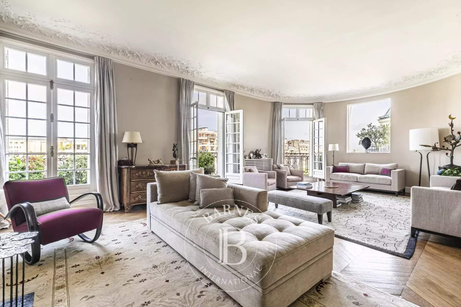 Paris  - Apartment 6 Bedrooms - picture 2
