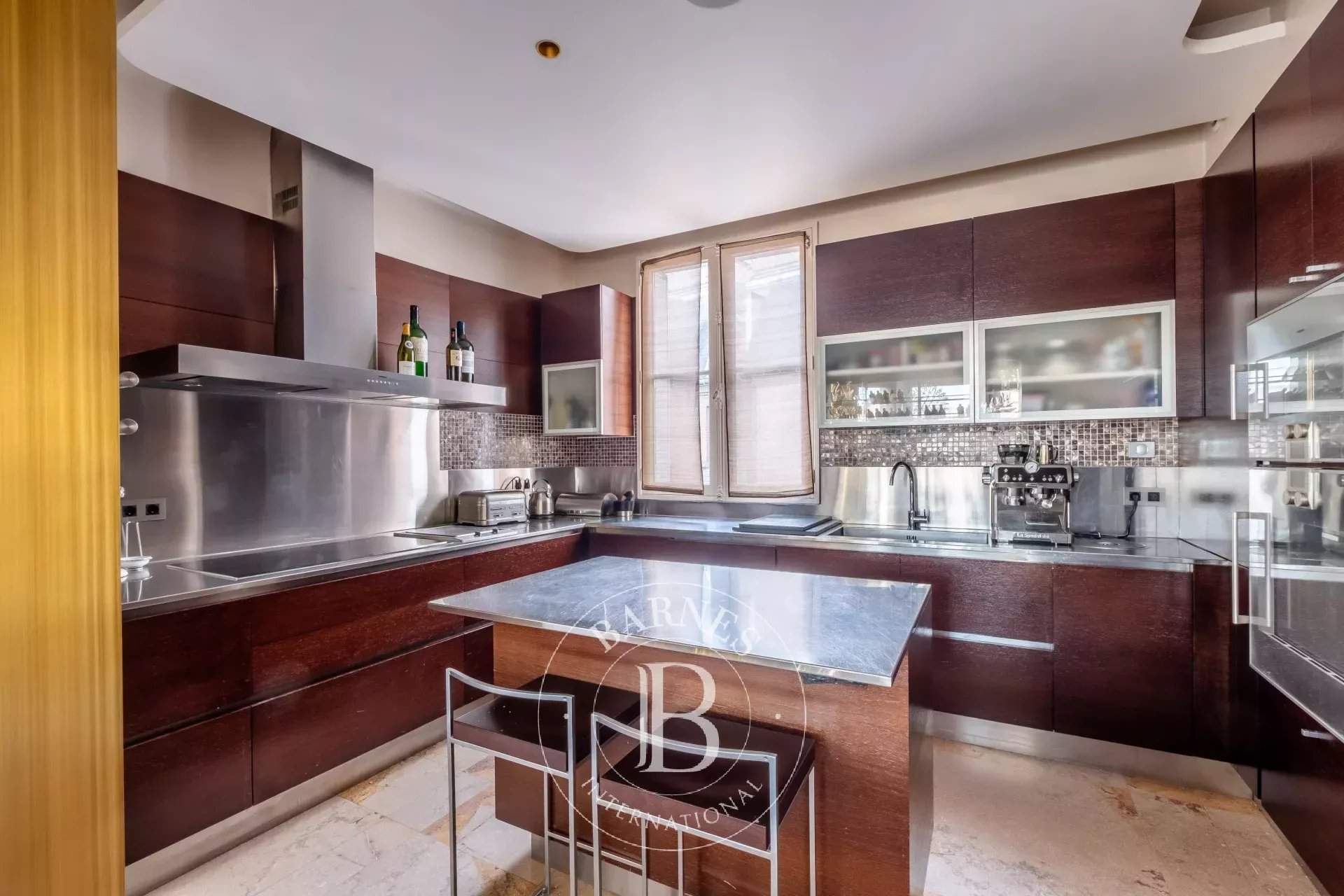 Paris  - Apartment 4 Bedrooms - picture 9