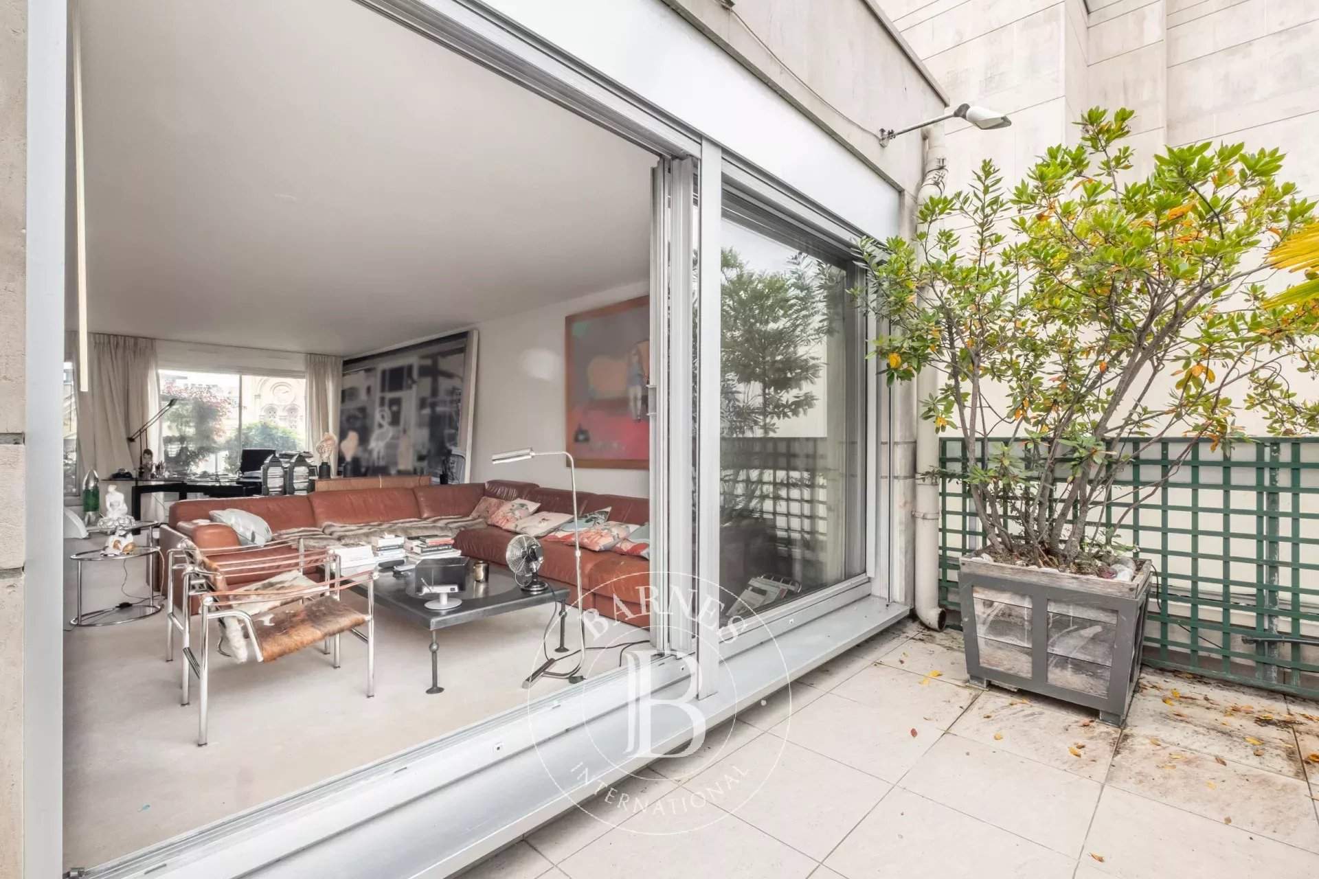 Paris  - Apartment 2 Bedrooms - picture 2