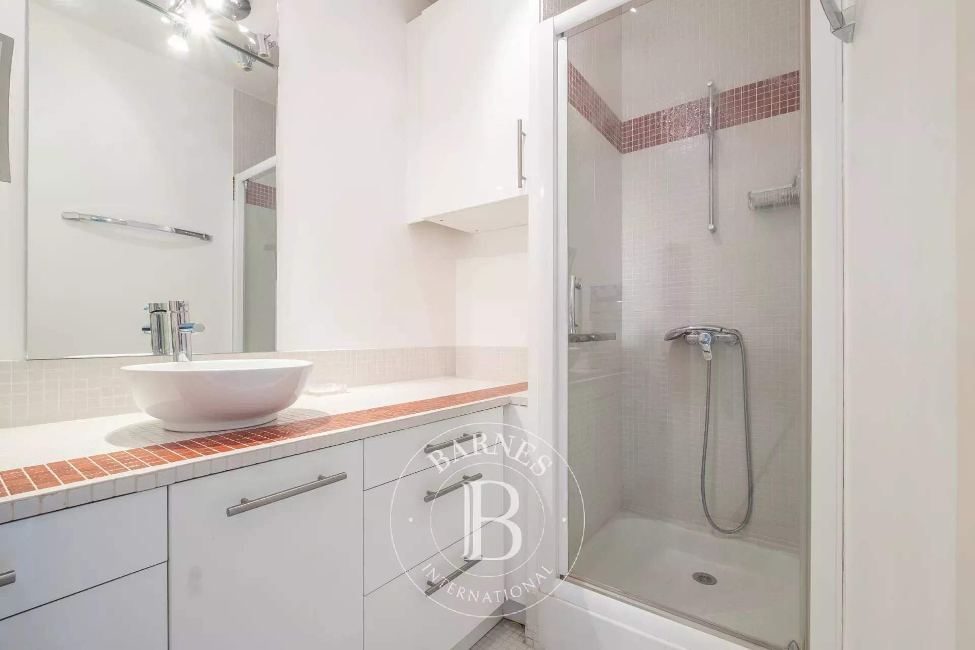 Paris  - Appartement 5 Pi&egrave;ces 3 Chambres - picture 20