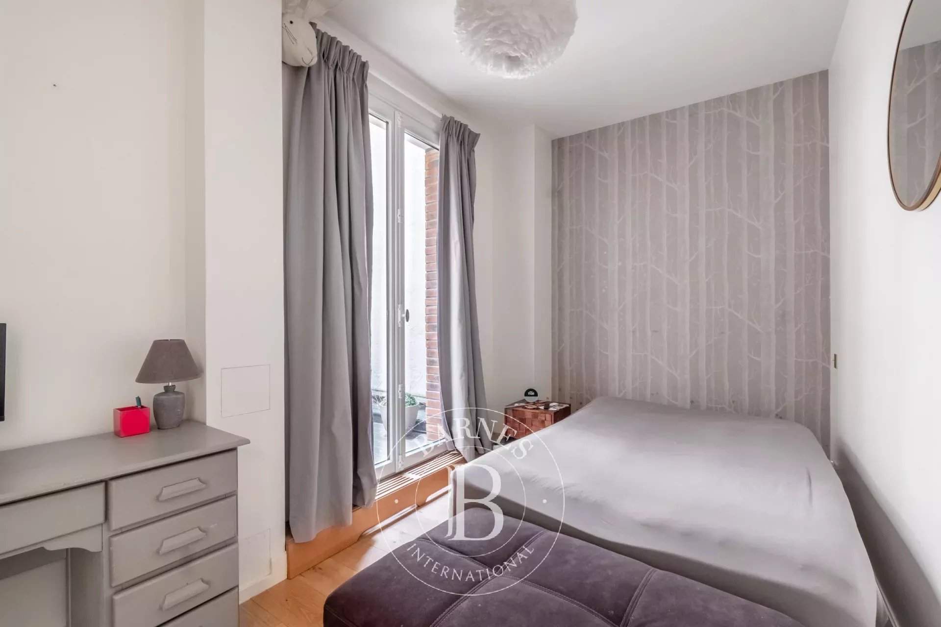 Paris  - Apartment 5 Bedrooms - picture 8