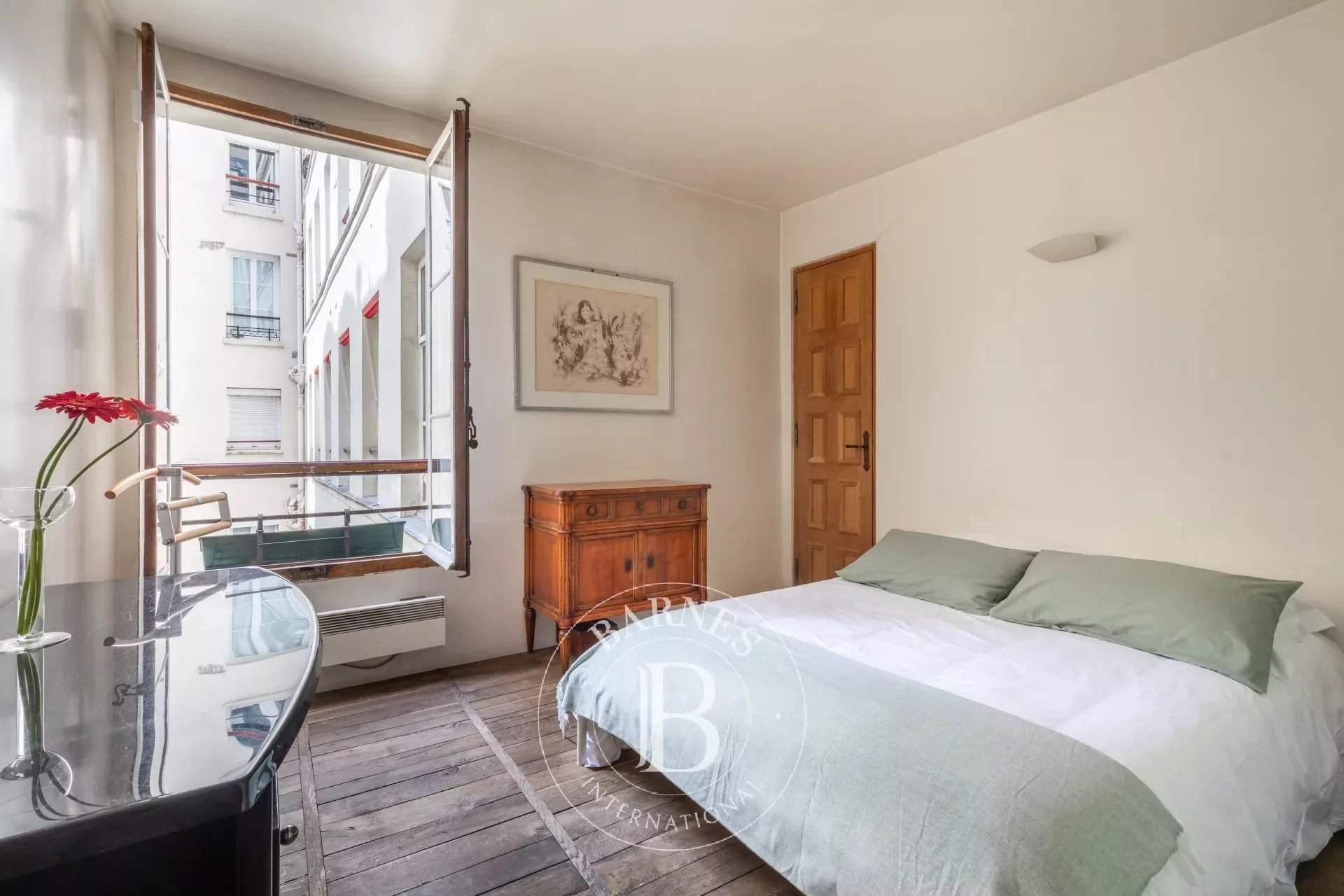 Paris  - Apartment 2 Bedrooms - picture 8