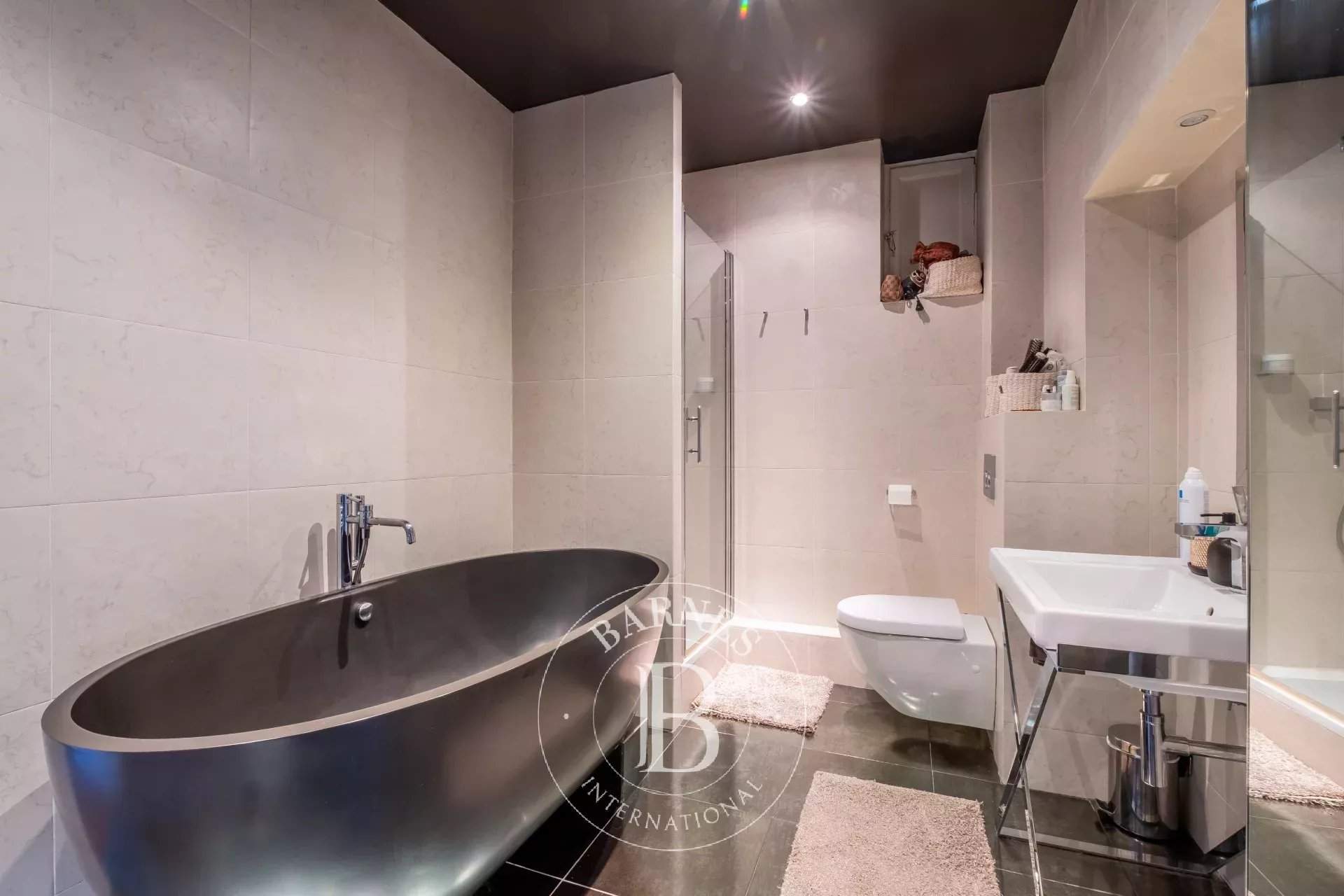 Paris  - Apartment 2 Bedrooms - picture 8