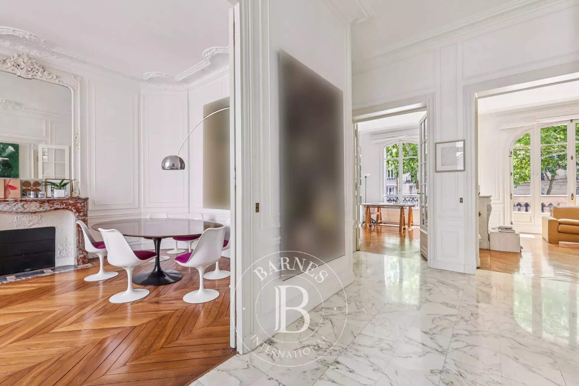 Paris  - Appartement 5 Pi&egrave;ces 3 Chambres - picture 7