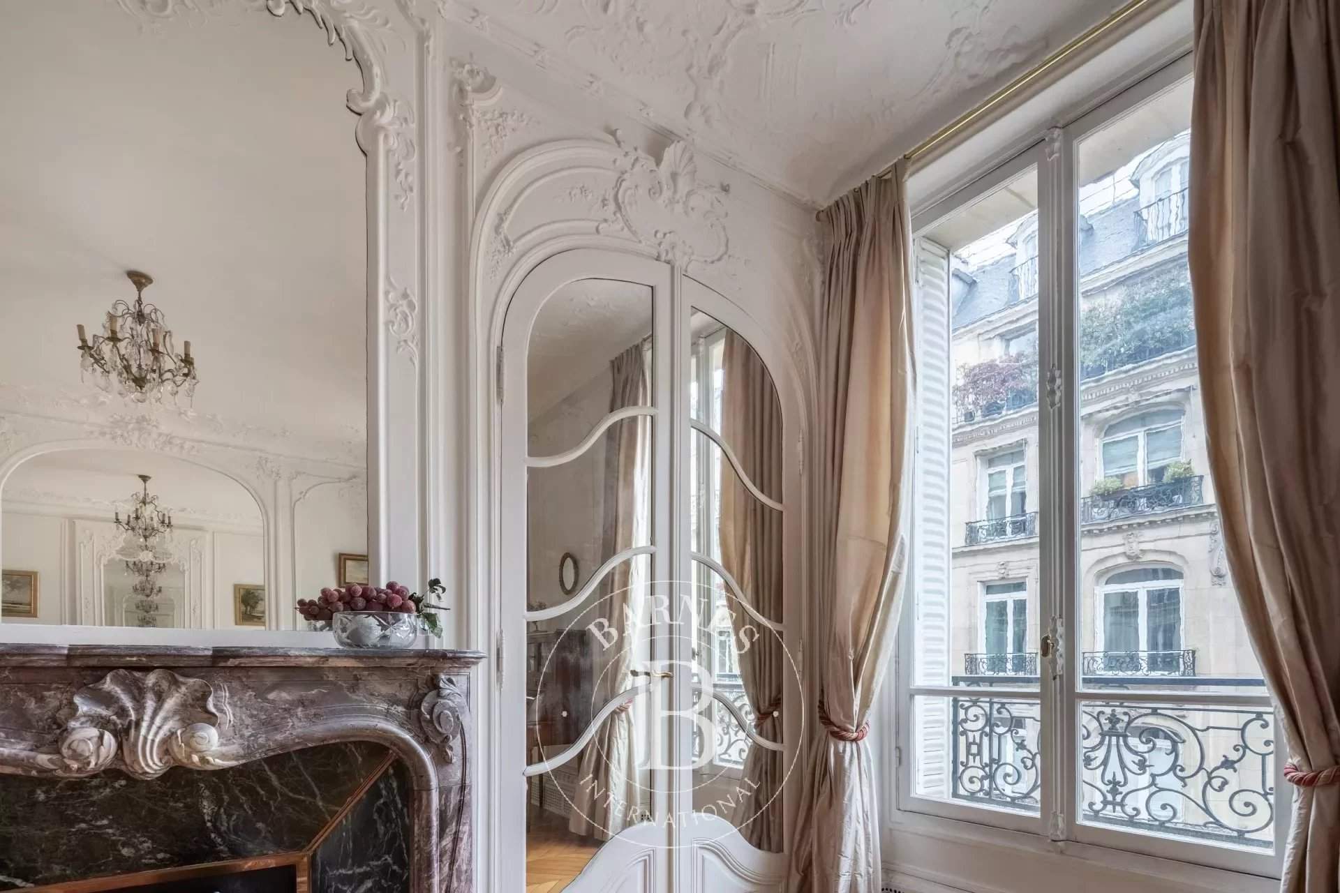 Paris  - Apartment 3 Bedrooms - picture 13