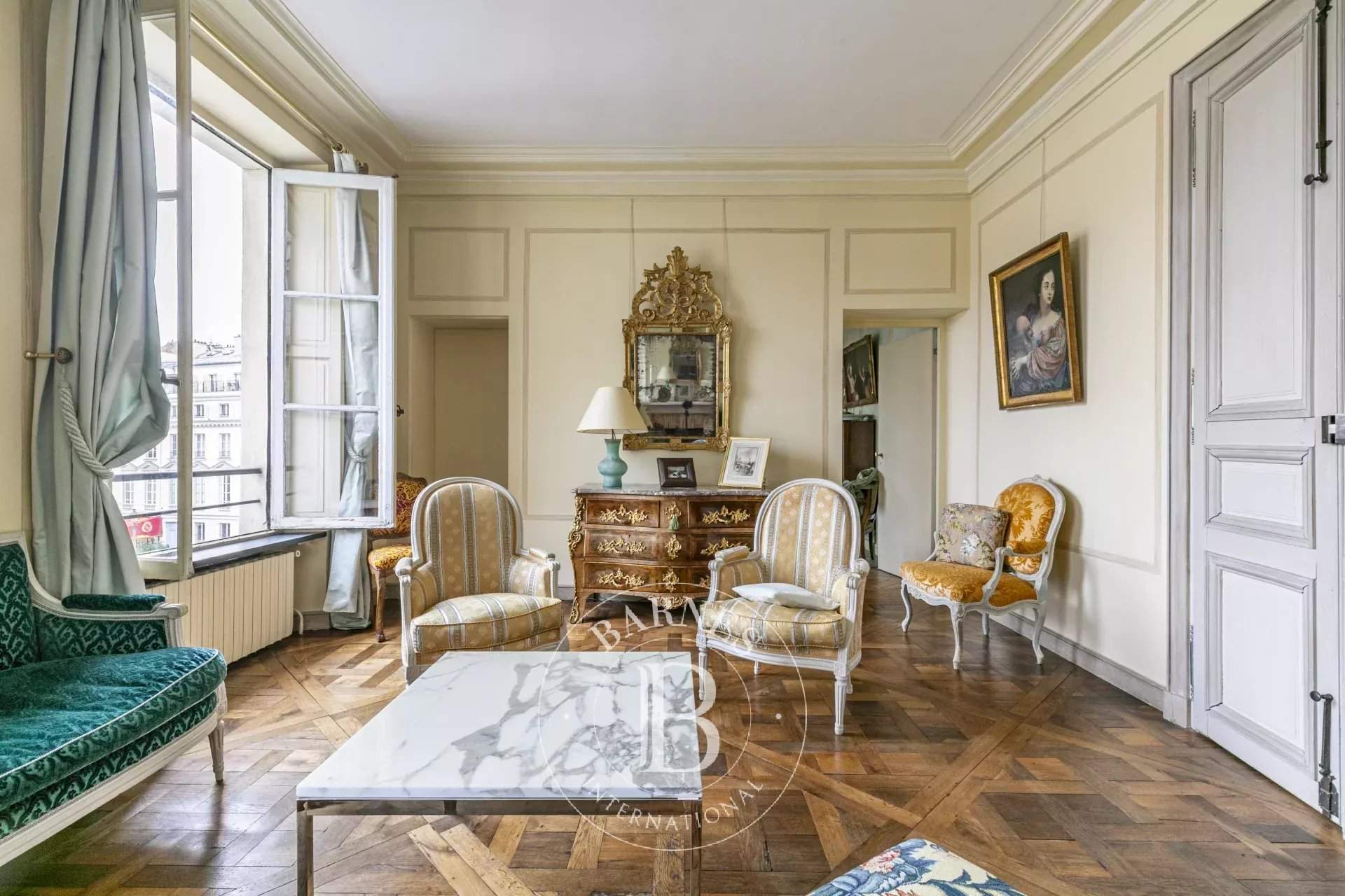 Paris  - Appartement 4 Pi&egrave;ces 2 Chambres - picture 3