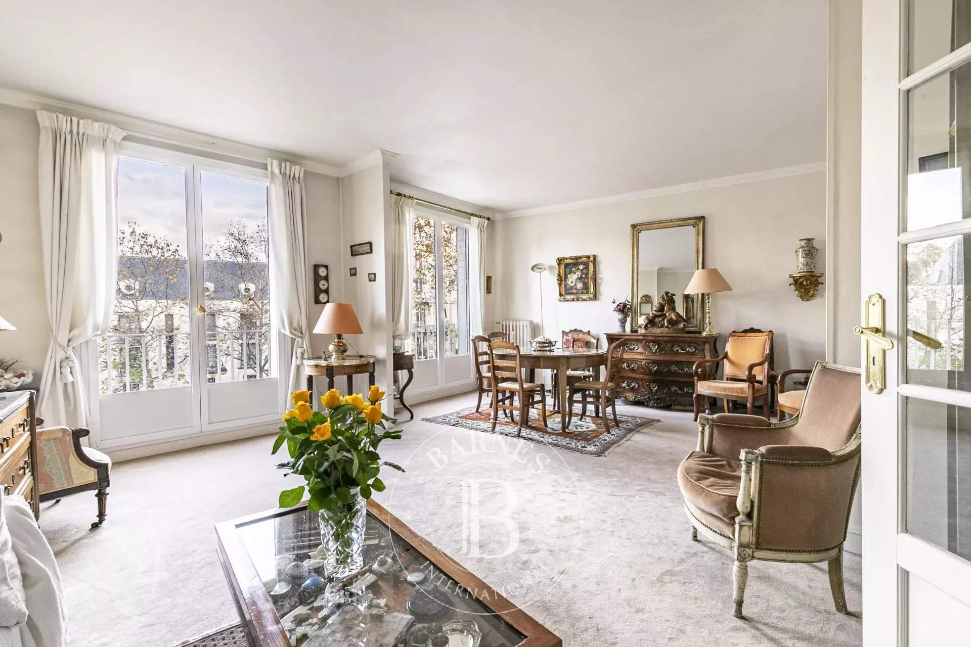 Paris  - Apartment 4 Bedrooms - picture 1