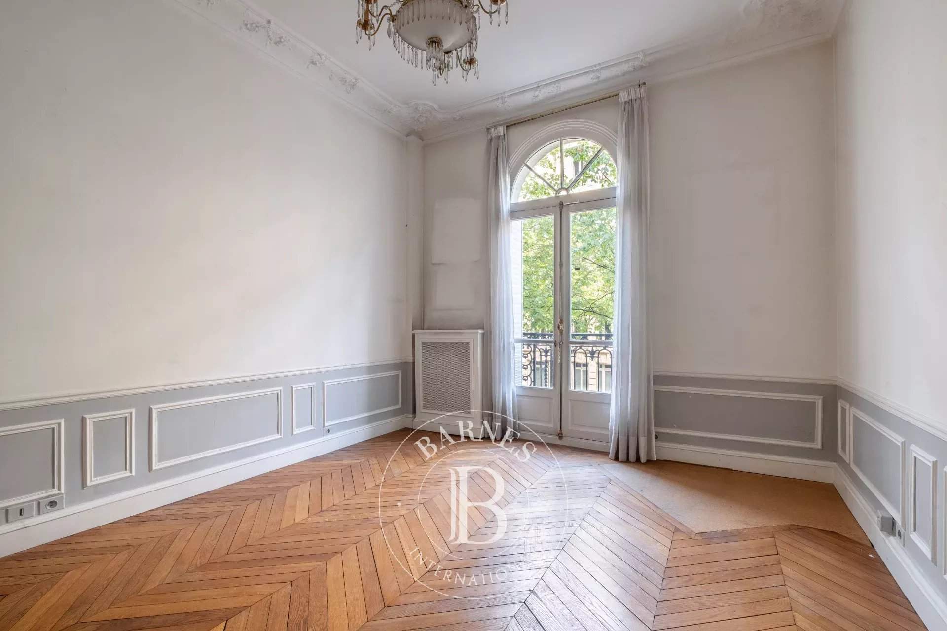 Paris  - Apartment 4 Bedrooms - picture 16