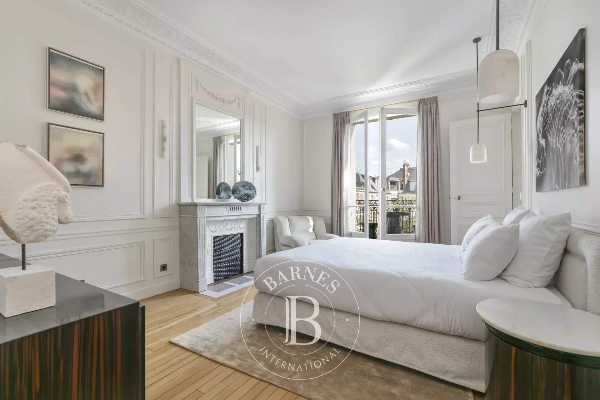 Paris  - Apartment 3 Bedrooms - picture 10