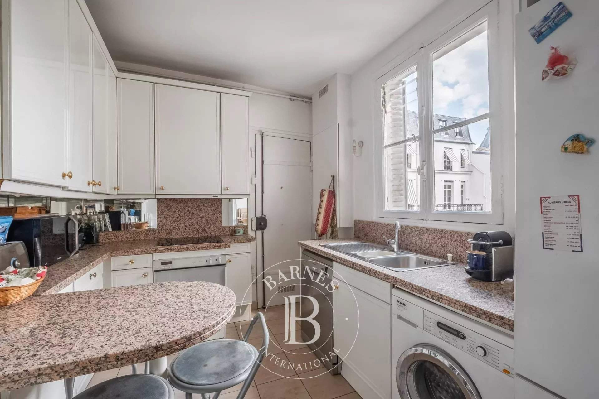 Paris  - Apartment 2 Bedrooms - picture 6