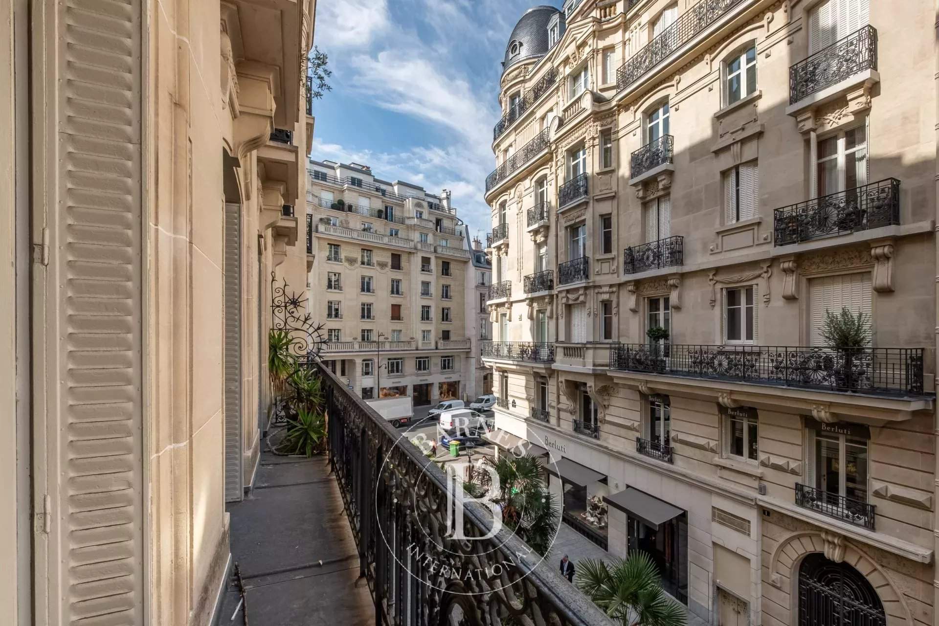 Paris  - Apartment 4 Bedrooms - picture 11
