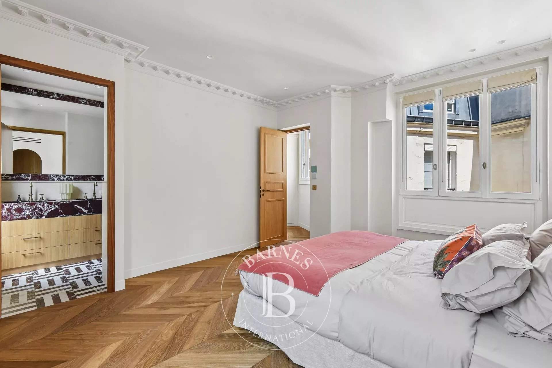 Paris  - Apartment 2 Bedrooms - picture 7