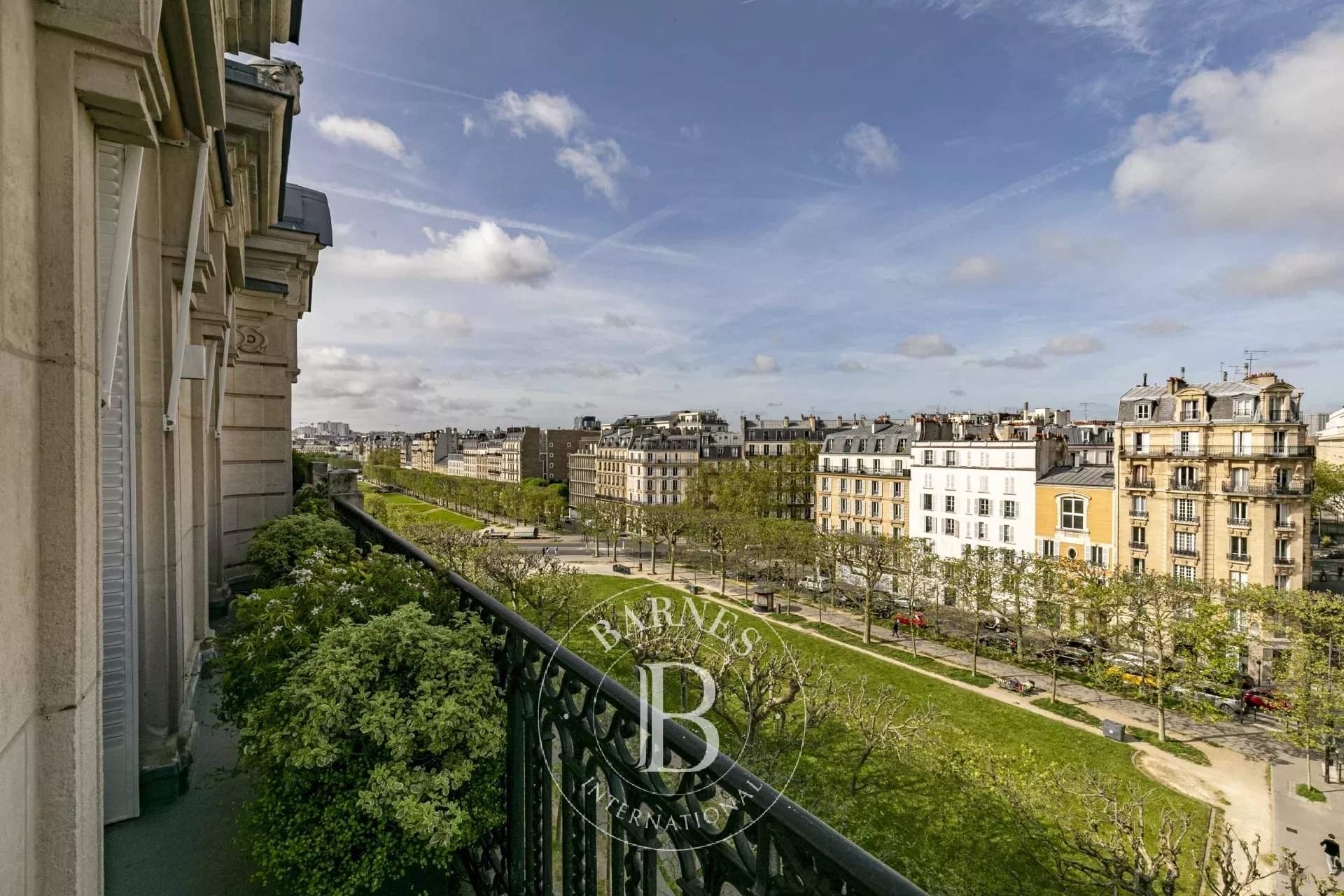Paris  - Apartment 6 Bedrooms - picture 10