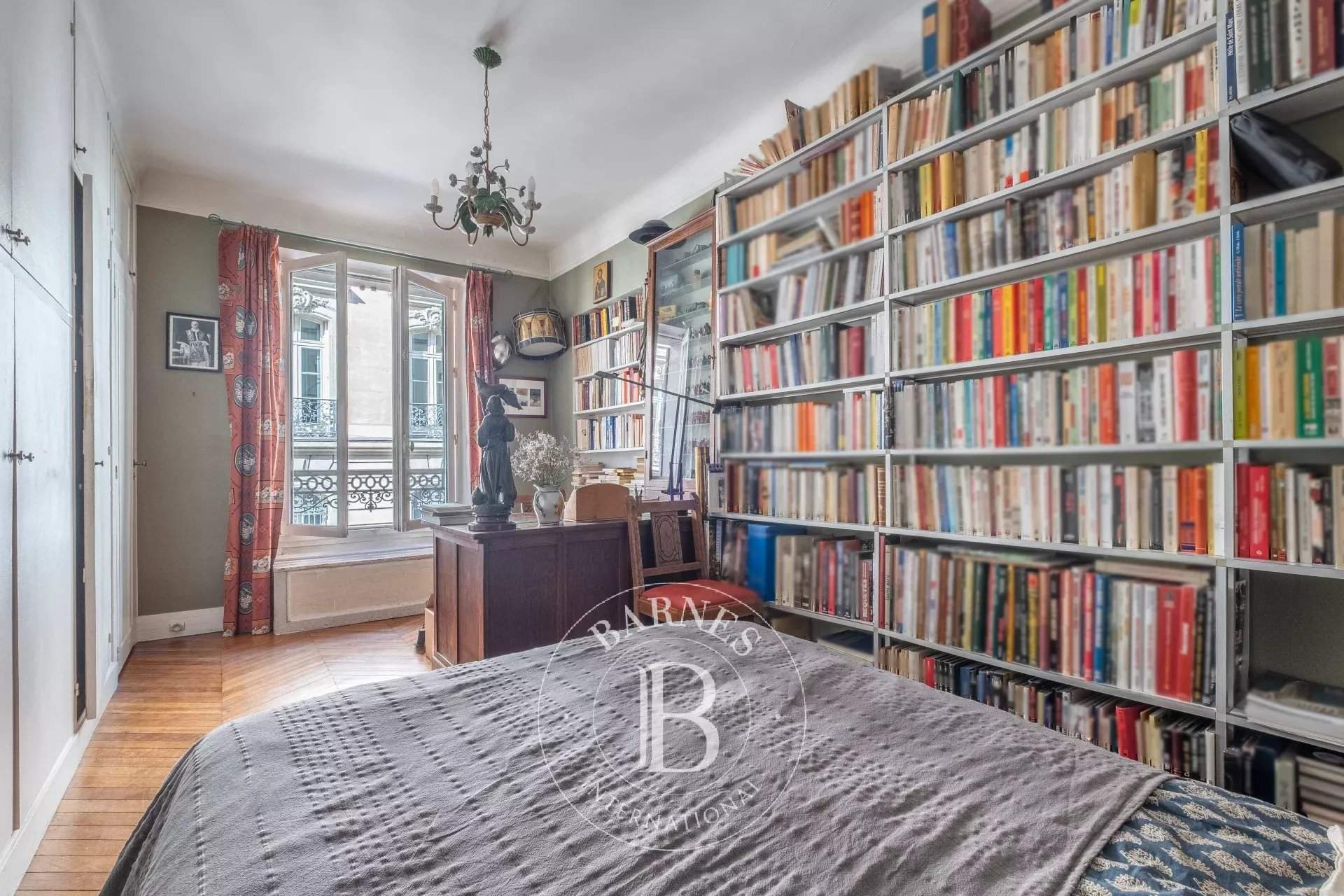 Paris  - Appartement 6 Pi&egrave;ces 4 Chambres - picture 8