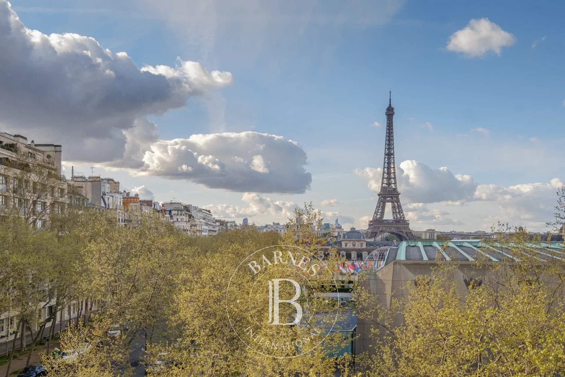 Paris  - Apartment 2 Bedrooms - picture 1