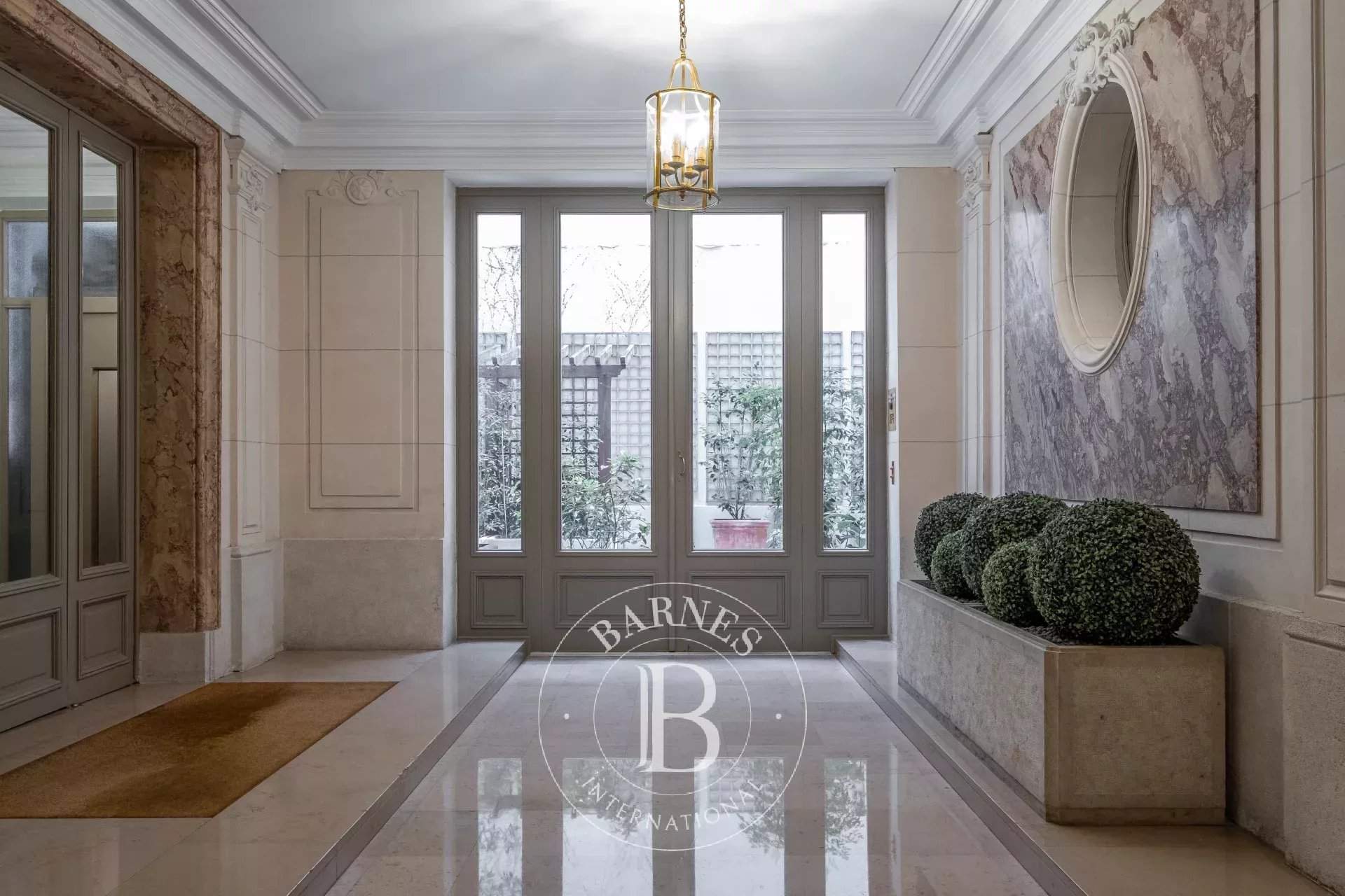 Paris  - Appartement 6 Pi&egrave;ces 3 Chambres - picture 14