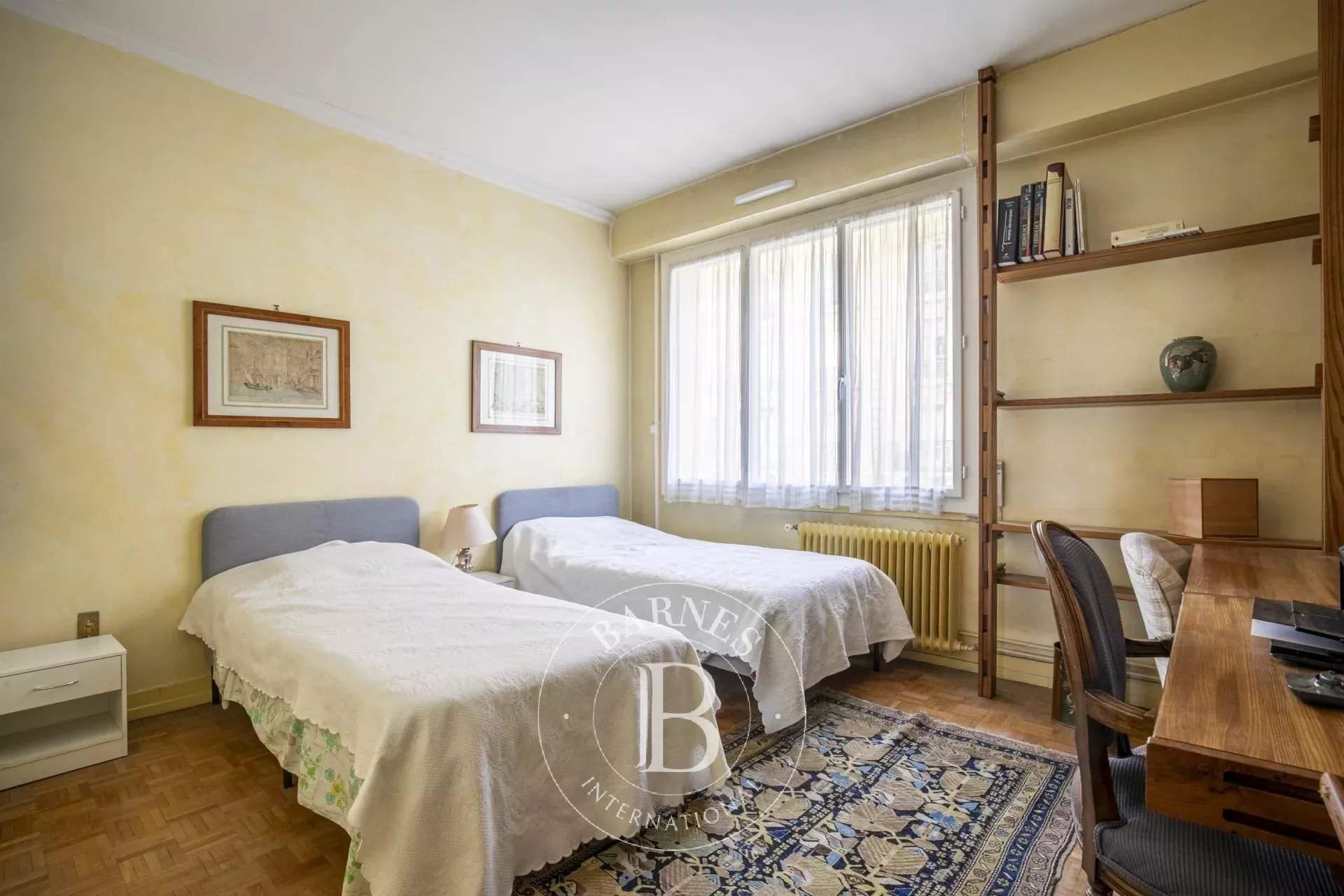 Paris  - Appartement 6 Pi&egrave;ces 4 Chambres - picture 10