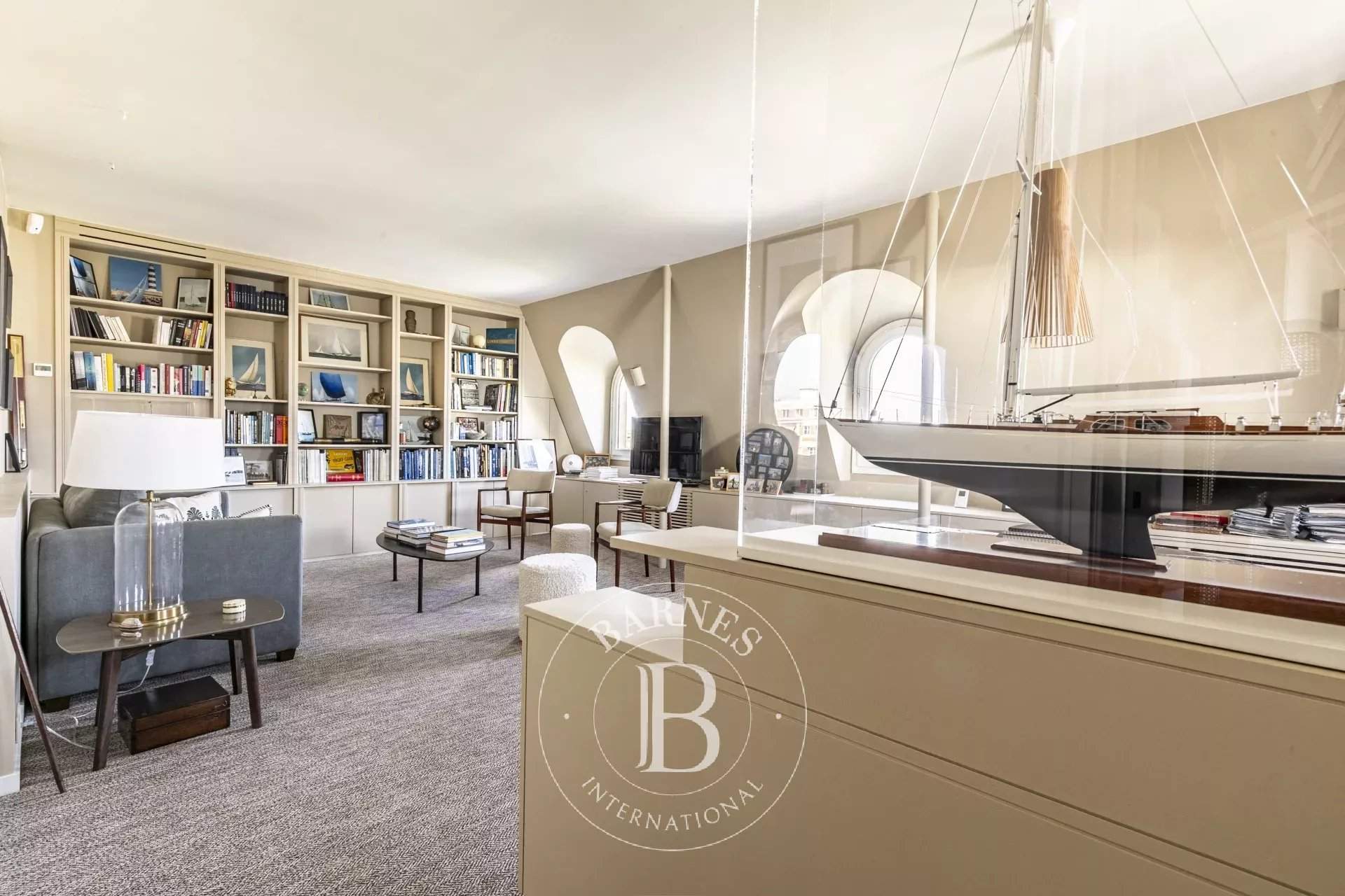 Paris  - Apartment 6 Bedrooms - picture 17