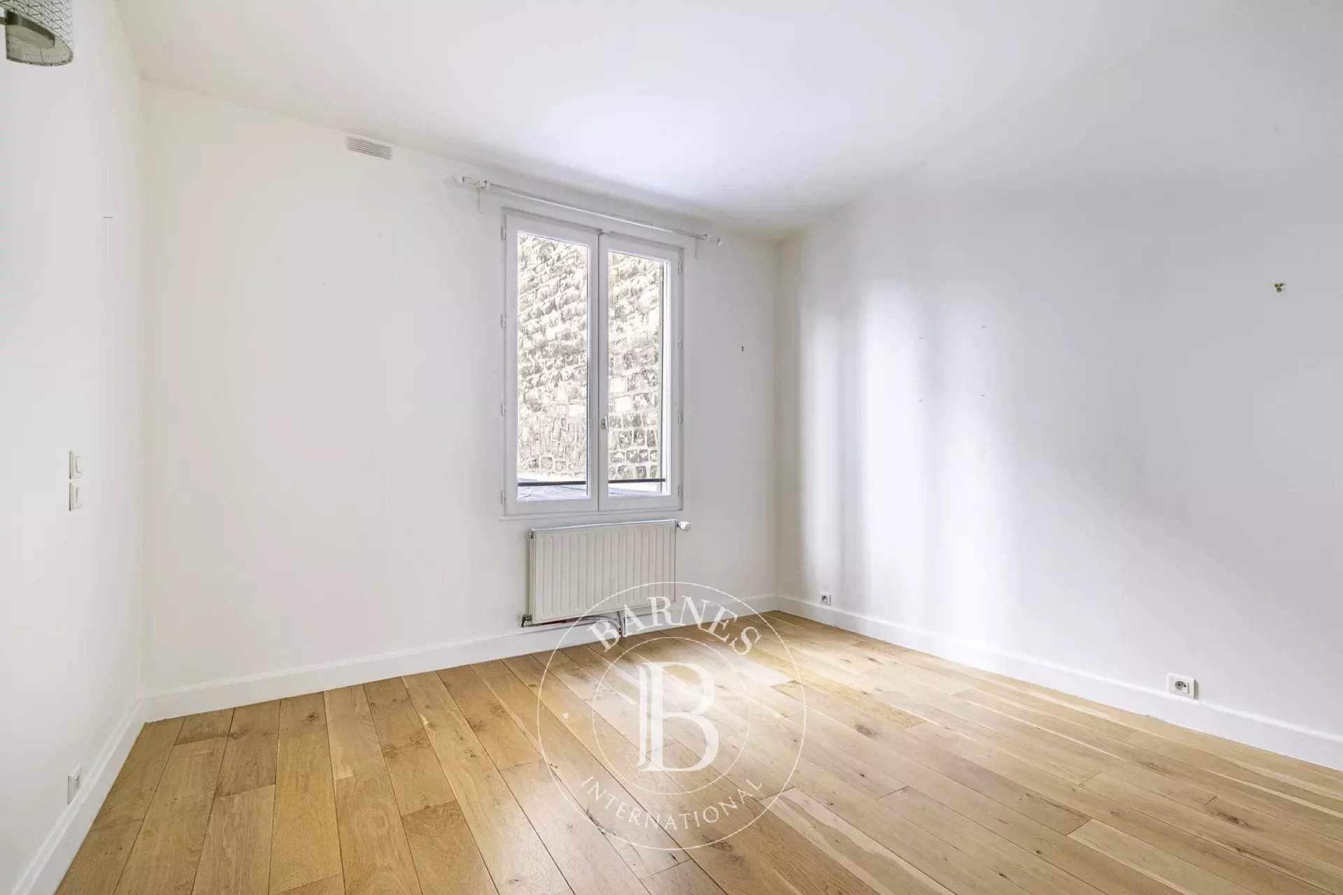 Paris  - House 4 Bedrooms - picture 16