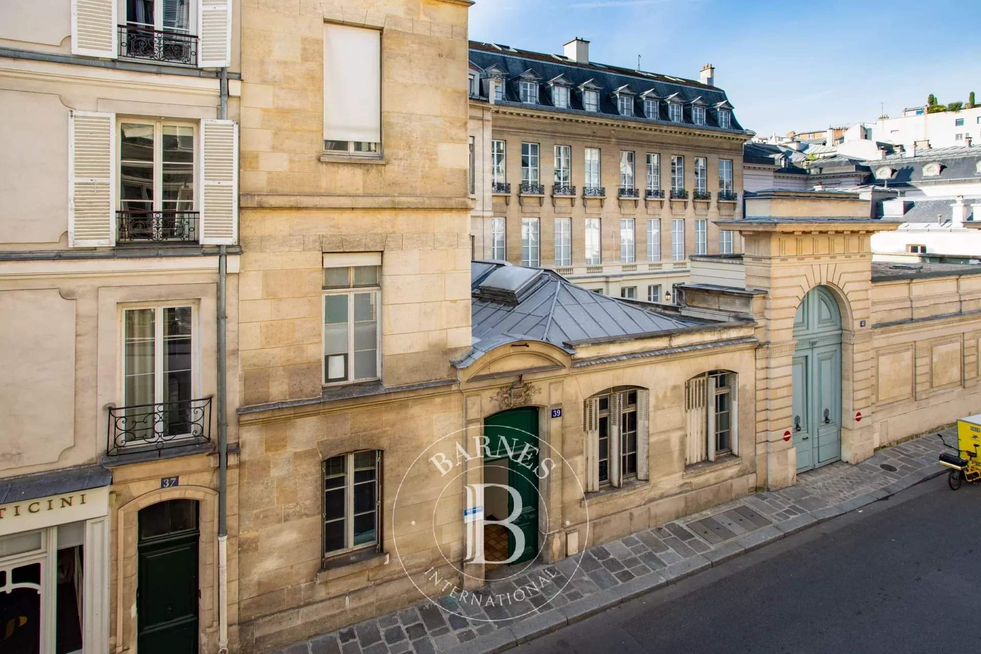 Paris  - Apartment 2 Bedrooms - picture 11