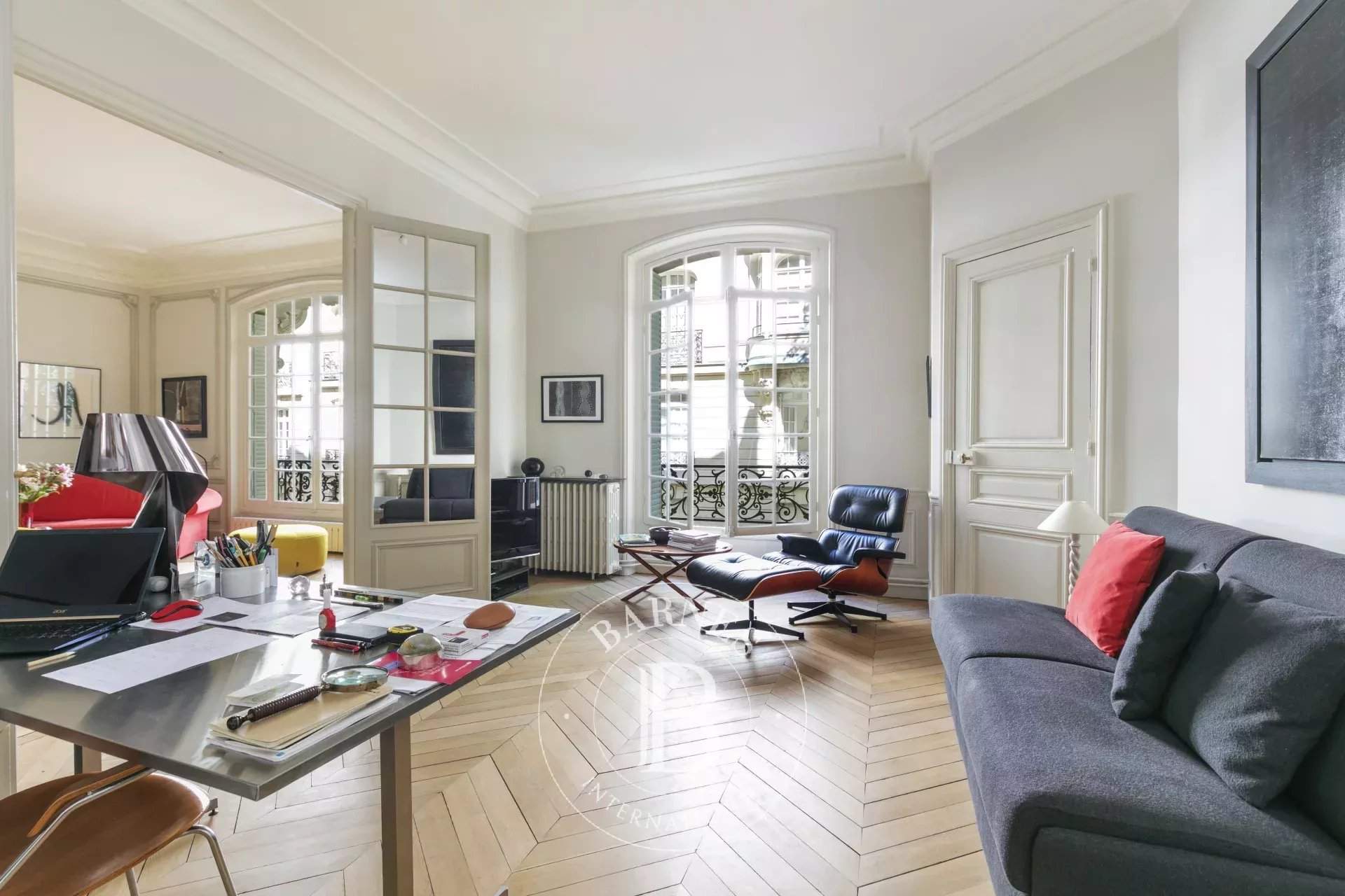Paris  - Apartment 3 Bedrooms - picture 2