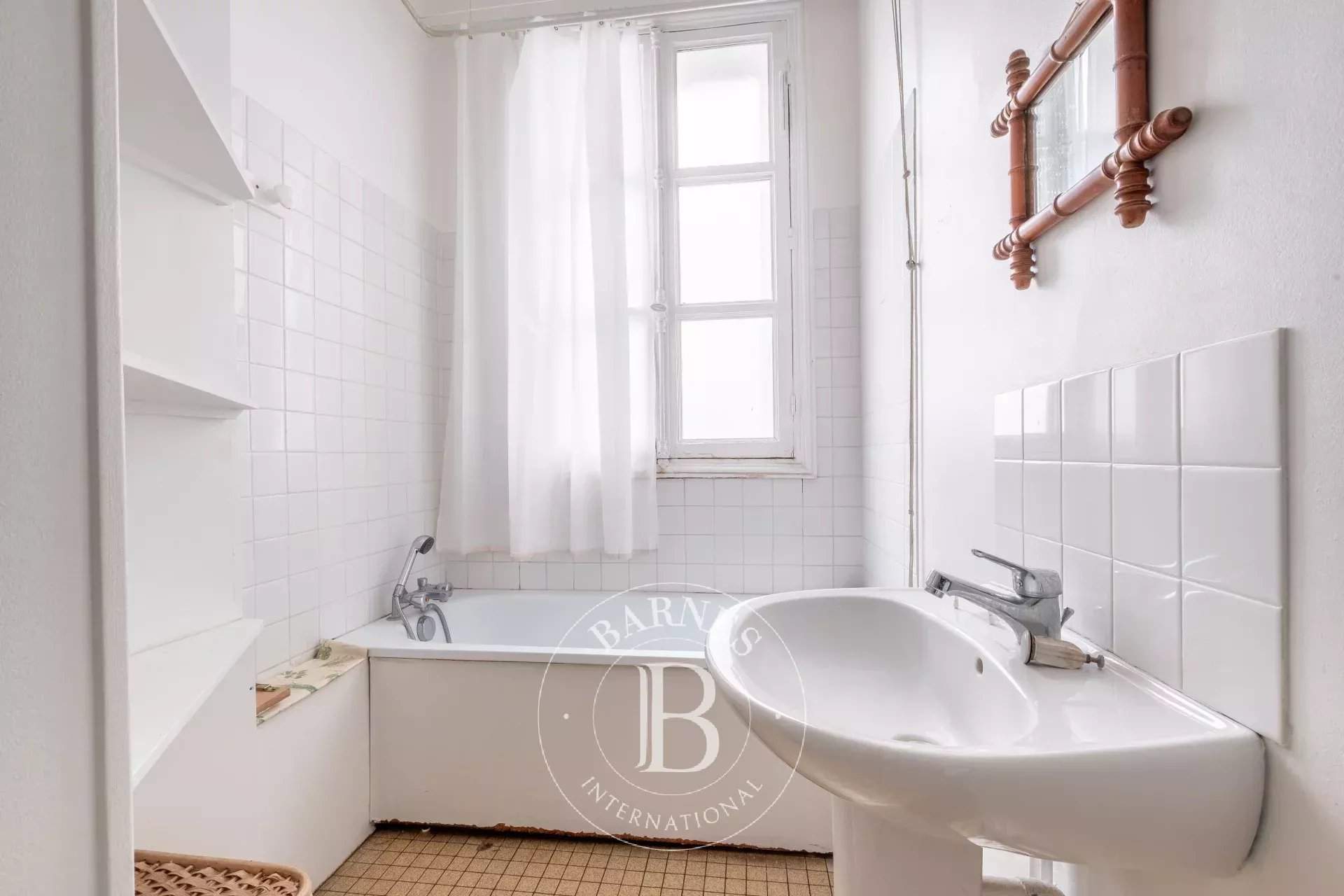 Paris  - Appartement 5 Pi&egrave;ces 3 Chambres - picture 13