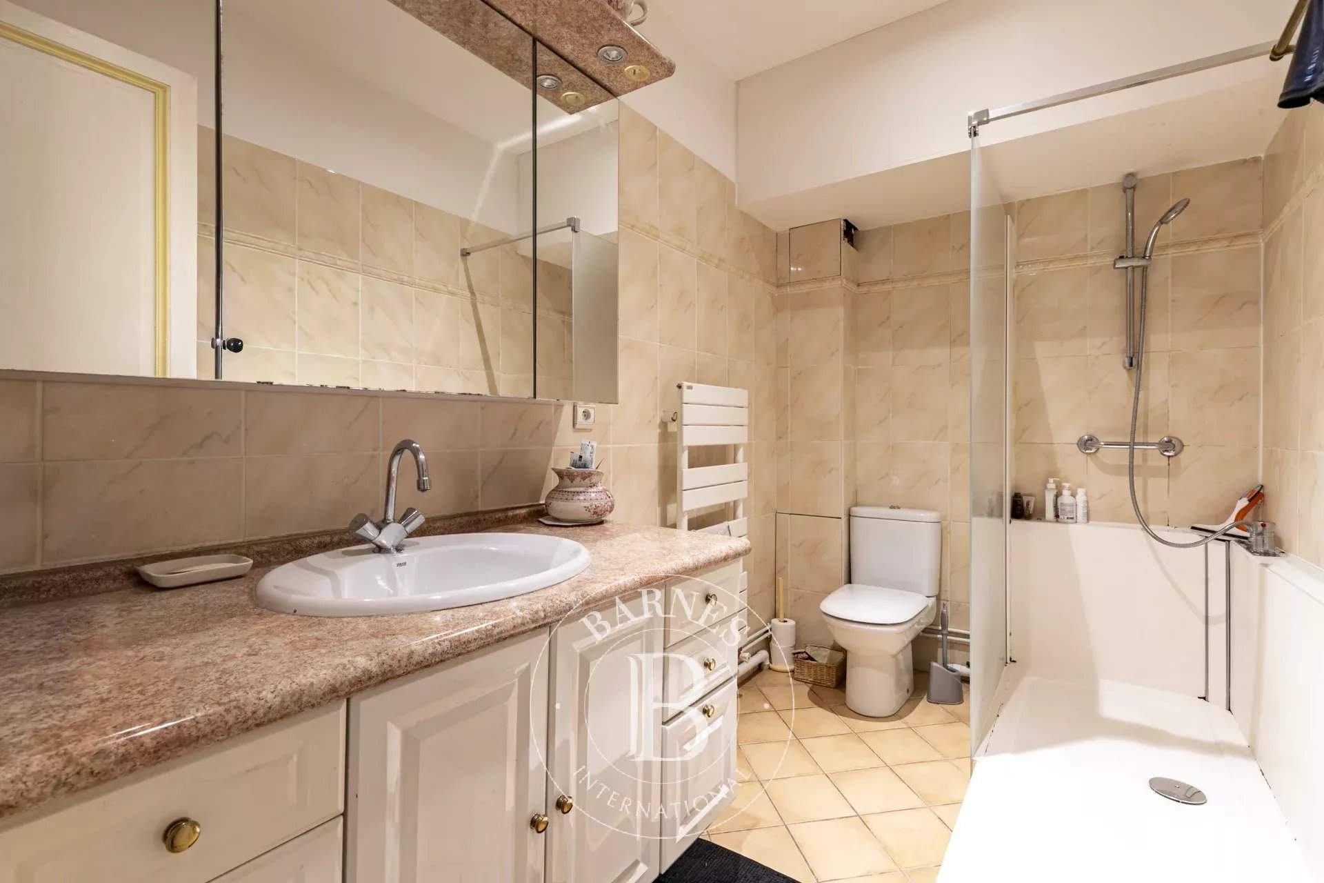 Paris  - Apartment 4 Bedrooms - picture 12