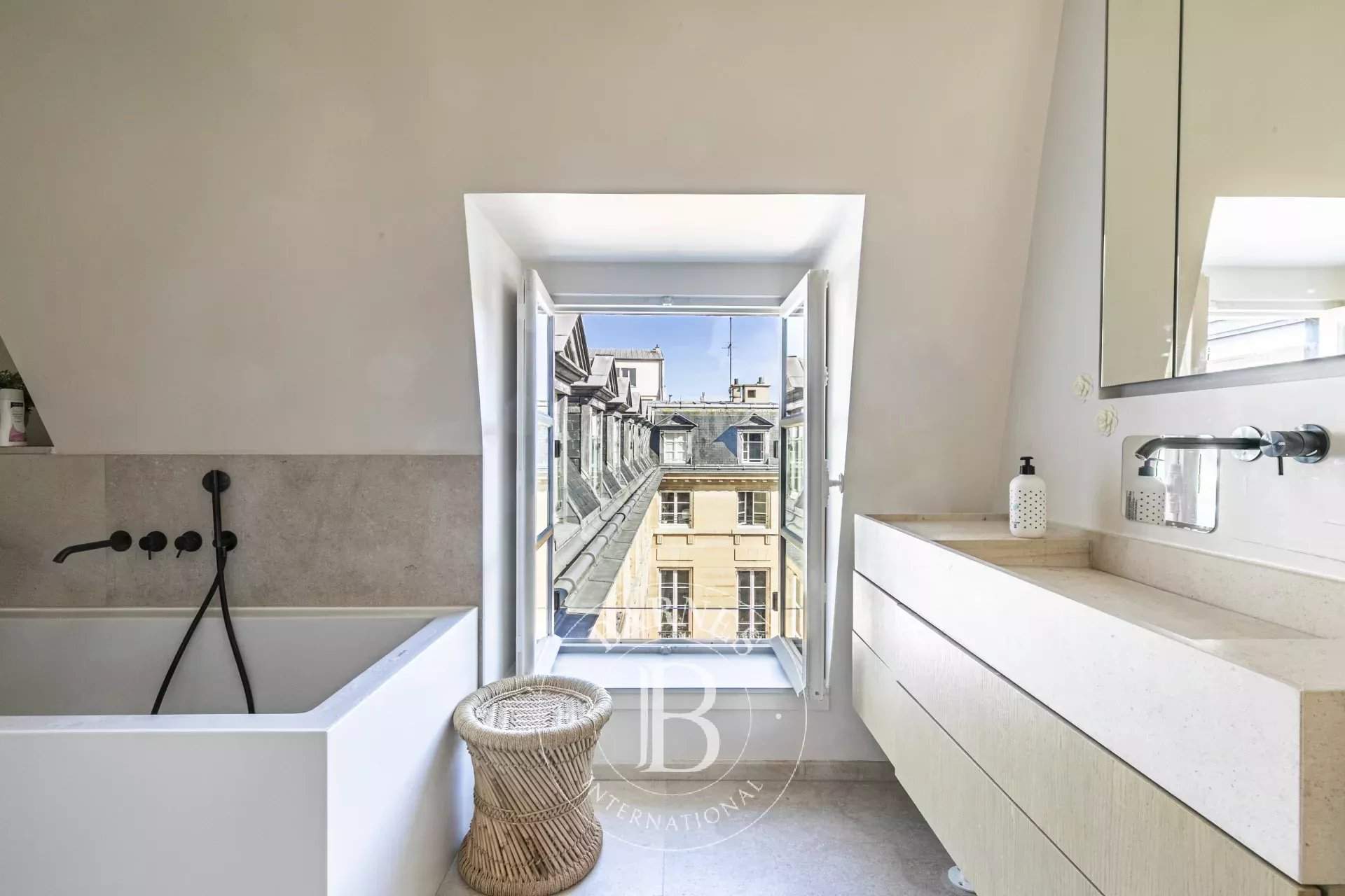 Paris  - Appartement 5 Pièces 2 Chambres - picture 12