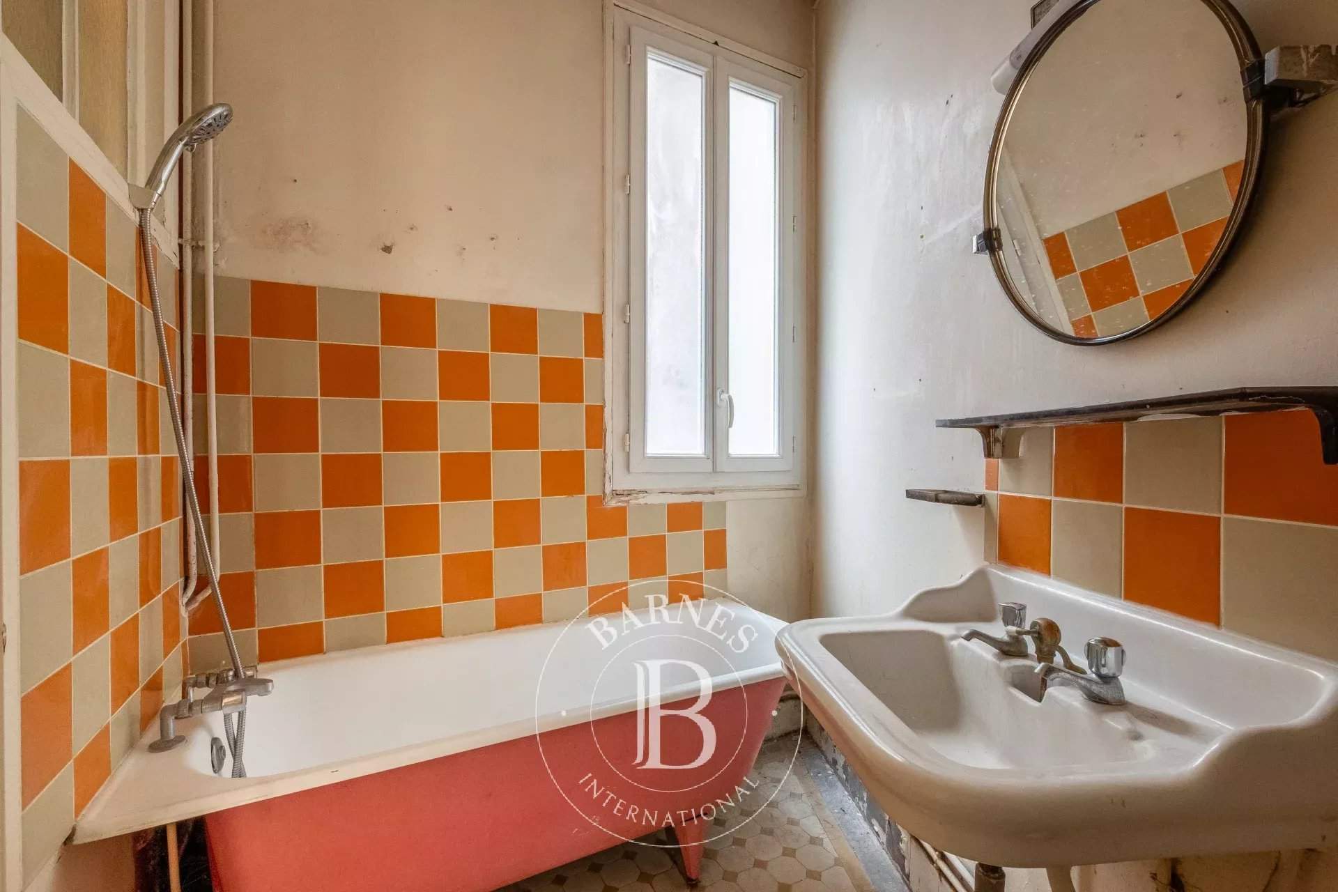 Paris  - Apartment 3 Bedrooms - picture 9