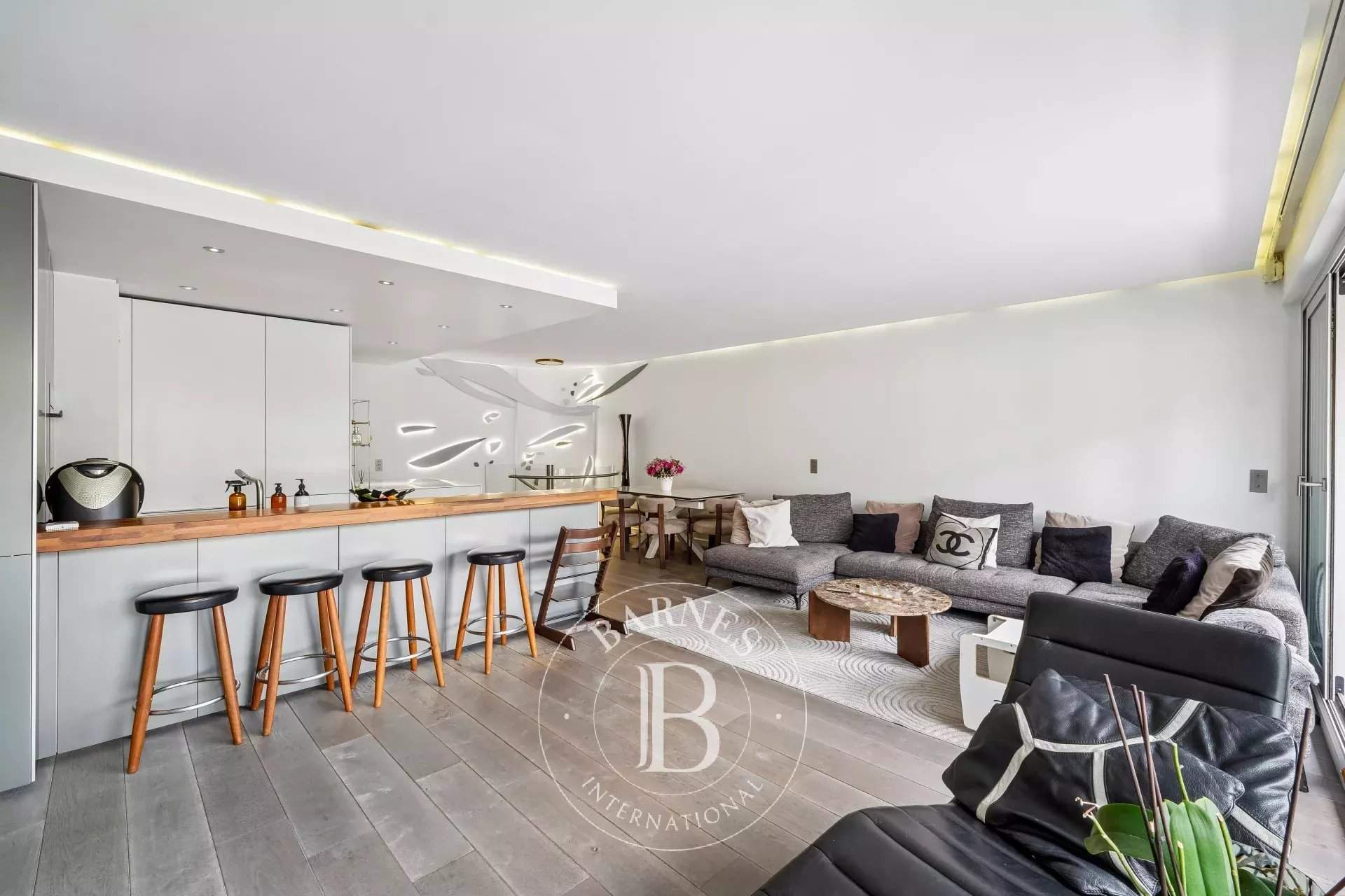 Paris  - Apartment 2 Bedrooms - picture 3