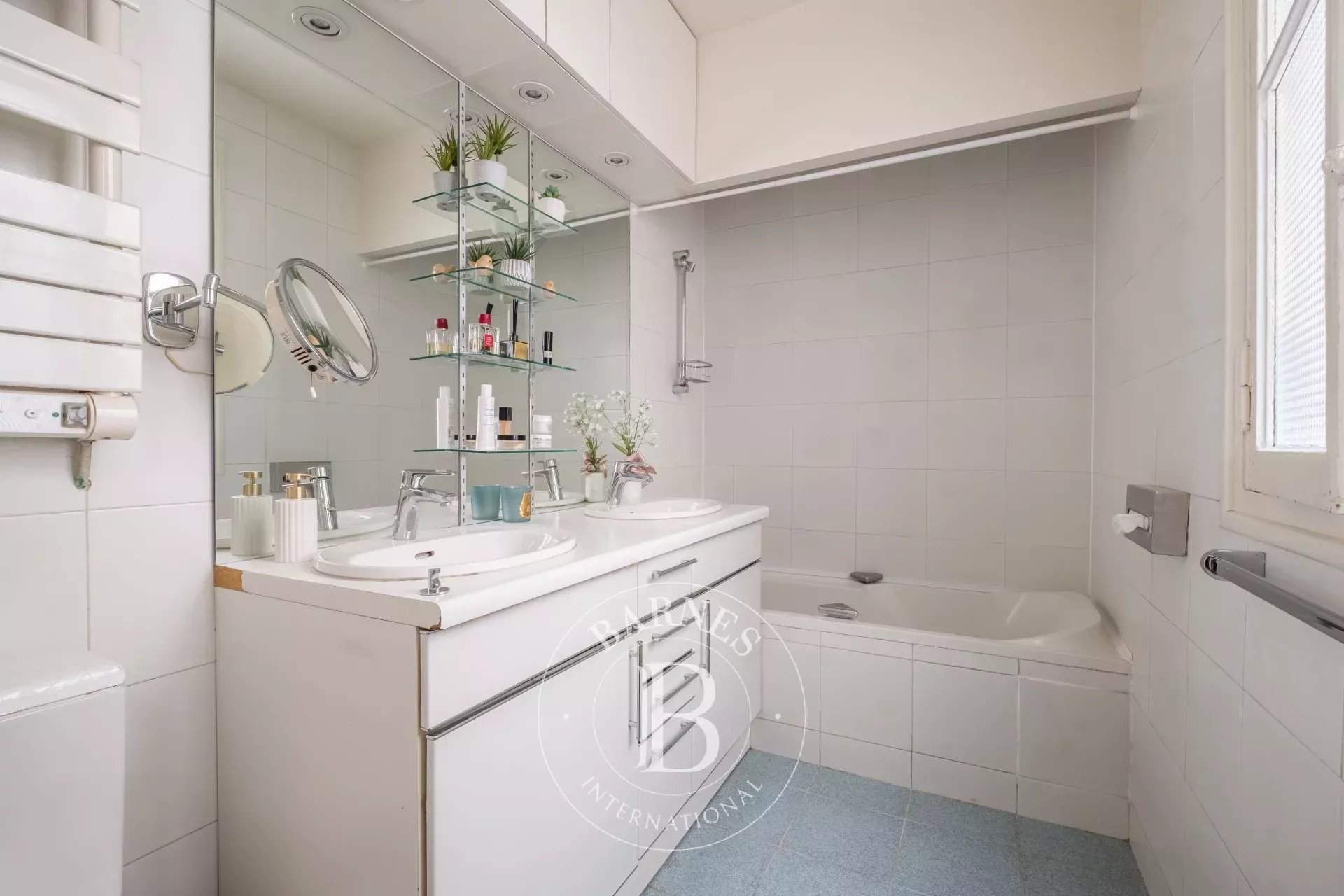 Paris  - Appartement 3 Pièces 2 Chambres - picture 10