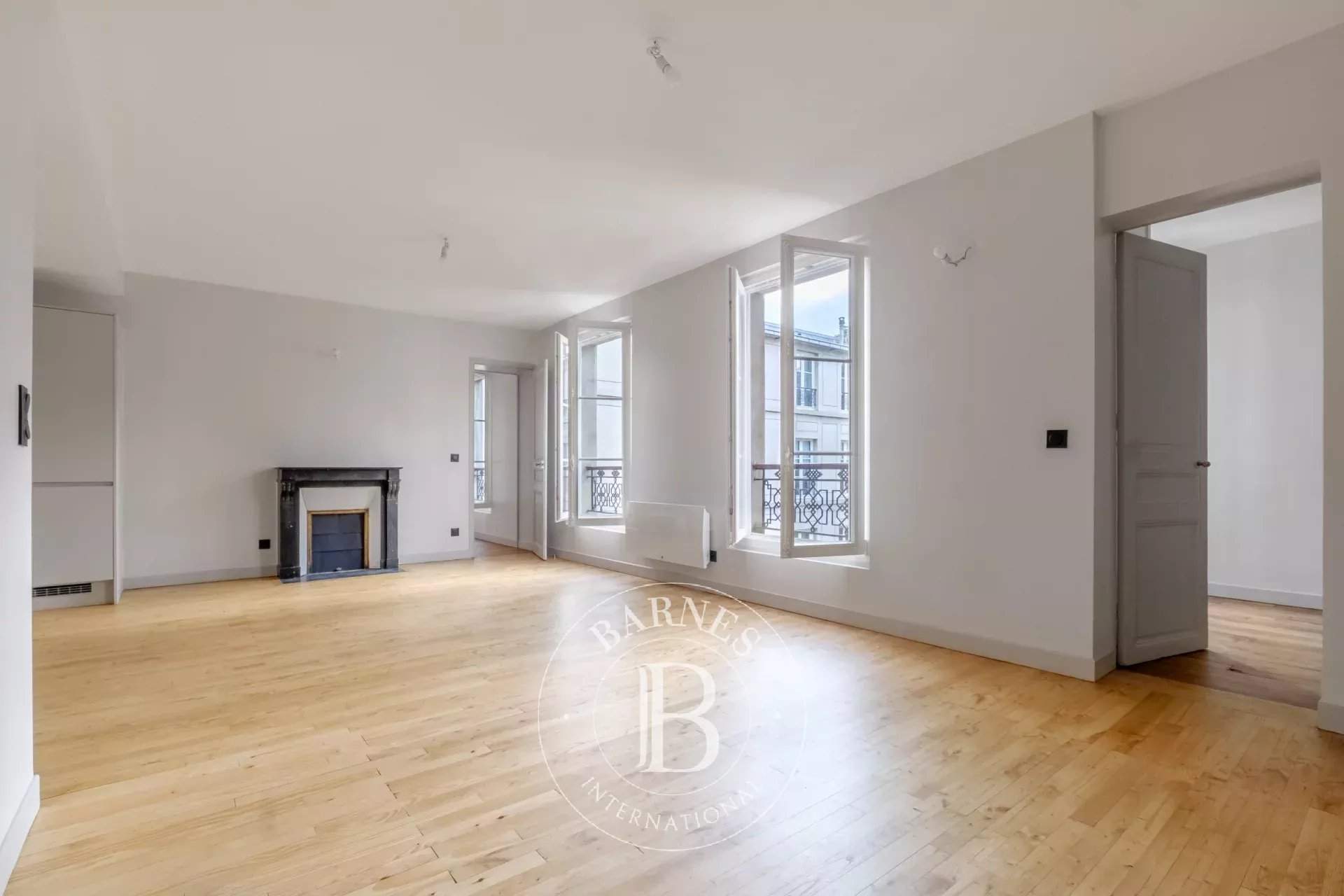 Paris  - Apartment 3 Bedrooms - picture 5