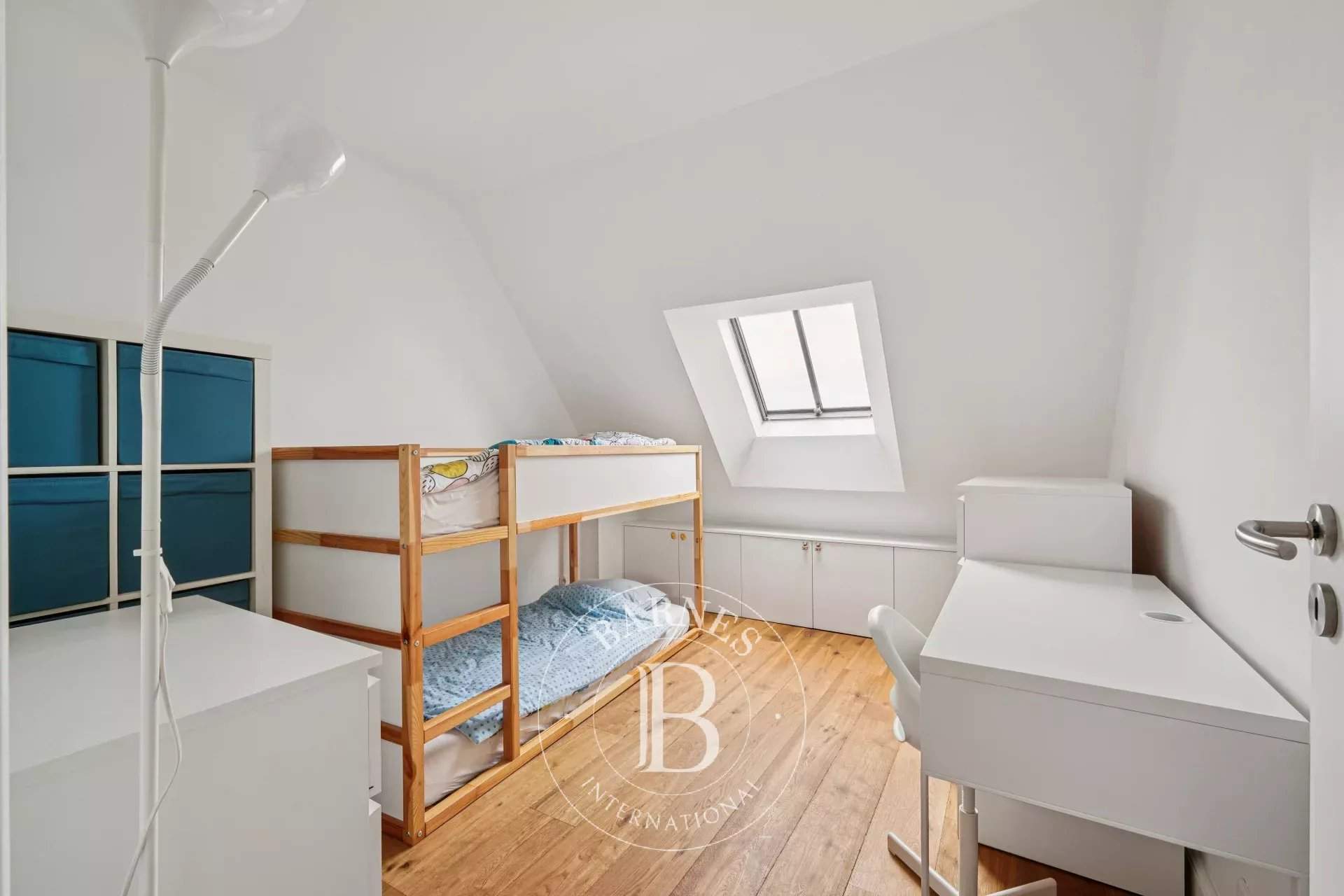 Paris  - Appartement 4 Pièces 2 Chambres - picture 12