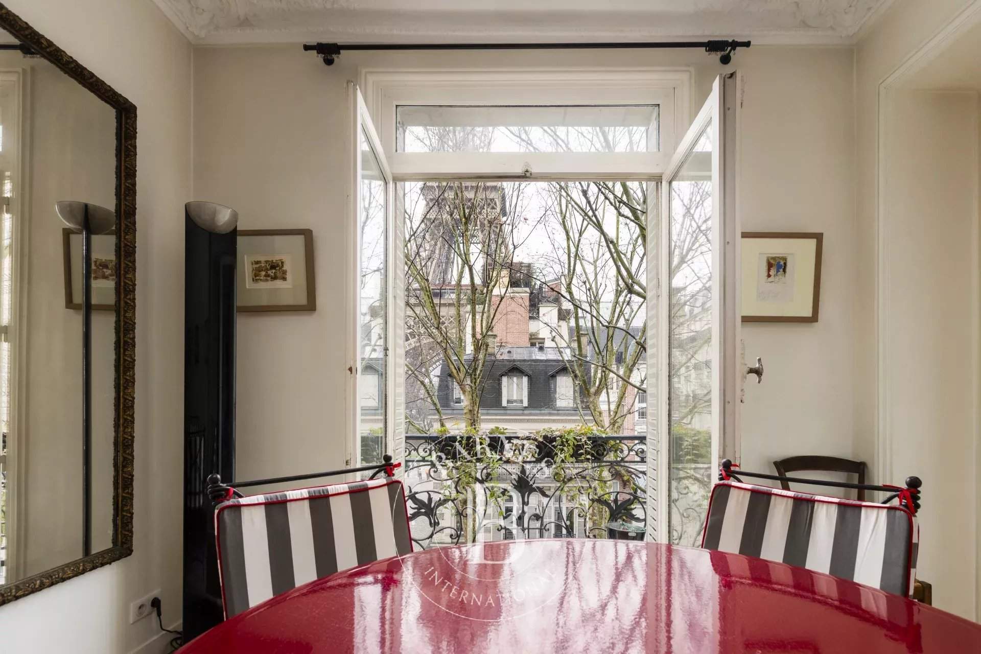 Paris  - Appartement 5 Pi&egrave;ces 3 Chambres - picture 6