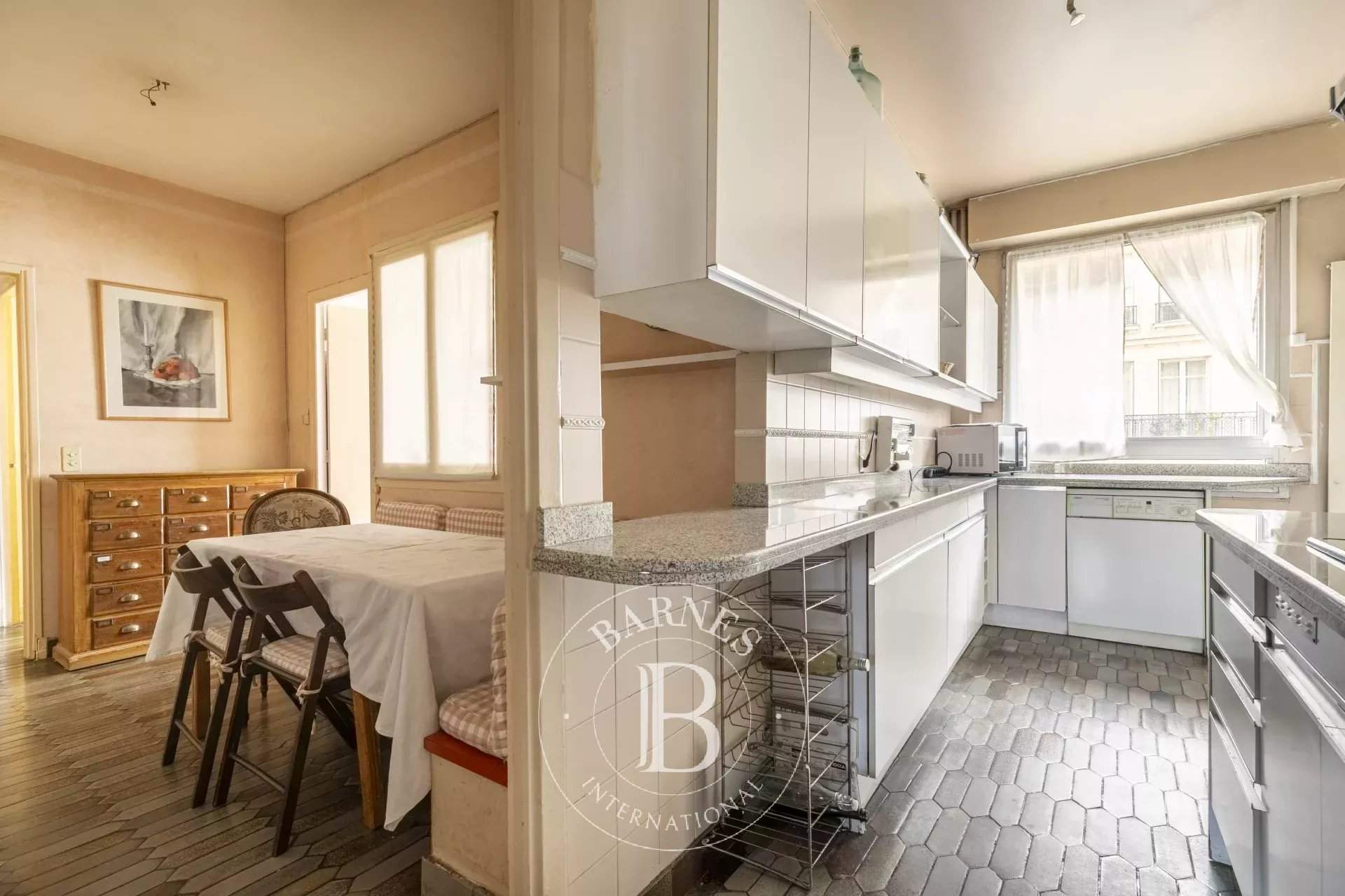 Paris  - Appartement 6 Pi&egrave;ces 4 Chambres - picture 6