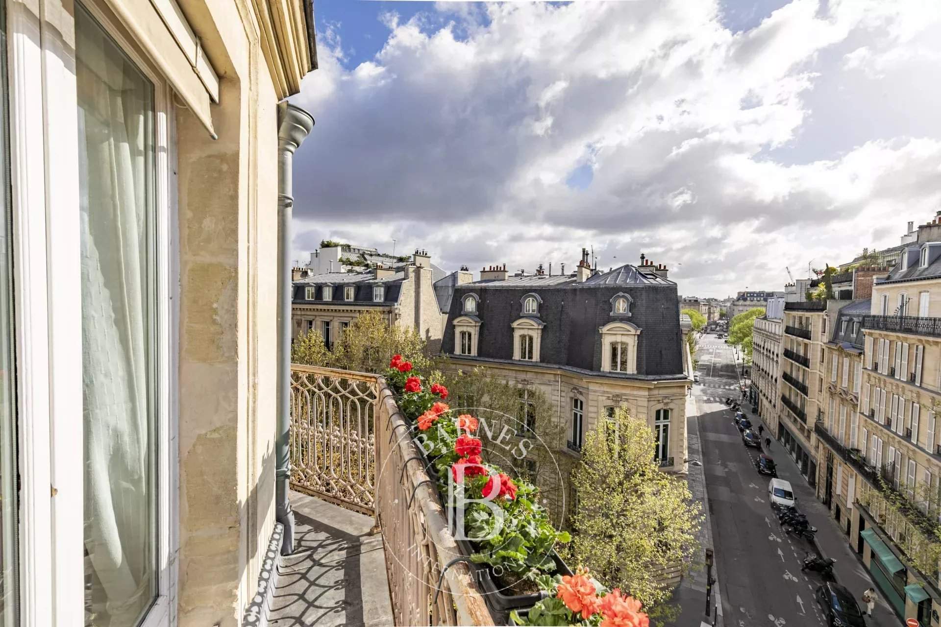 Paris  - Appartement 4 Pi&egrave;ces 2 Chambres - picture 8