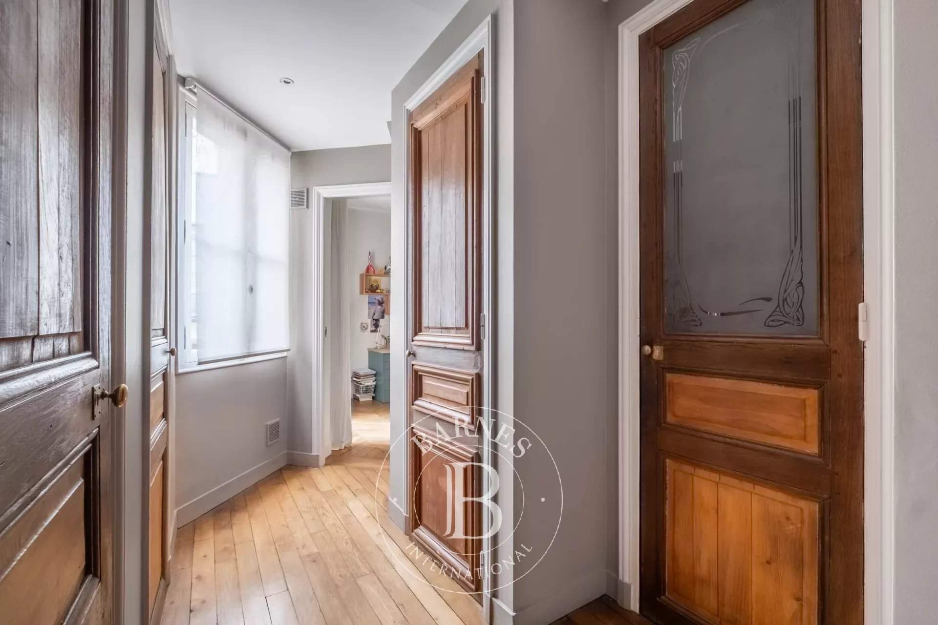 Paris  - Apartment 2 Bedrooms - picture 16