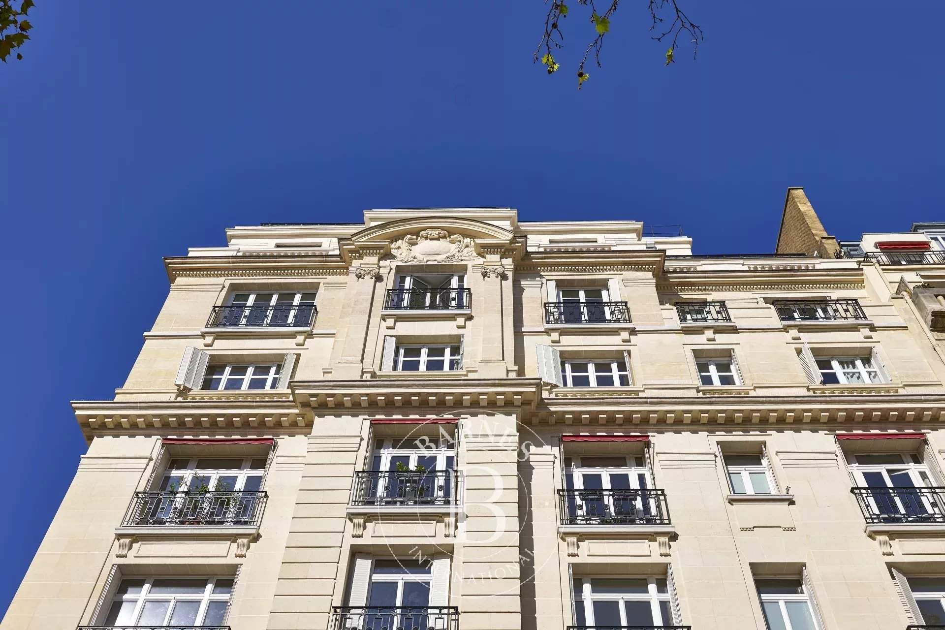Paris  - Apartment 4 Bedrooms - picture 17