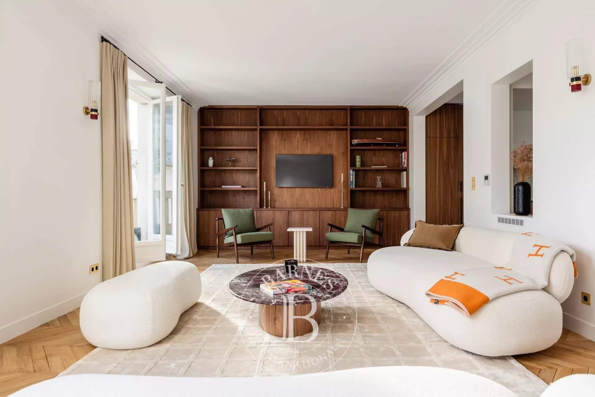 Paris  - Apartment 3 Bedrooms - picture 12