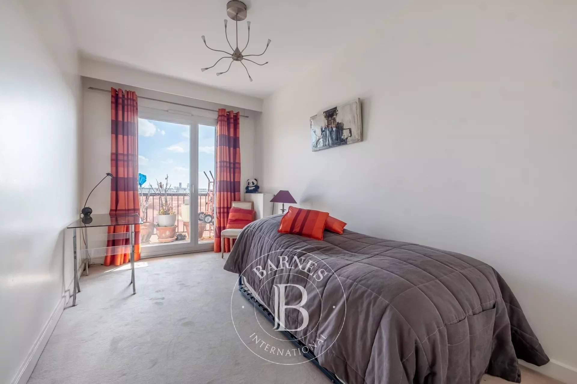 Paris  - Appartement 5 Pi&egrave;ces 3 Chambres - picture 19